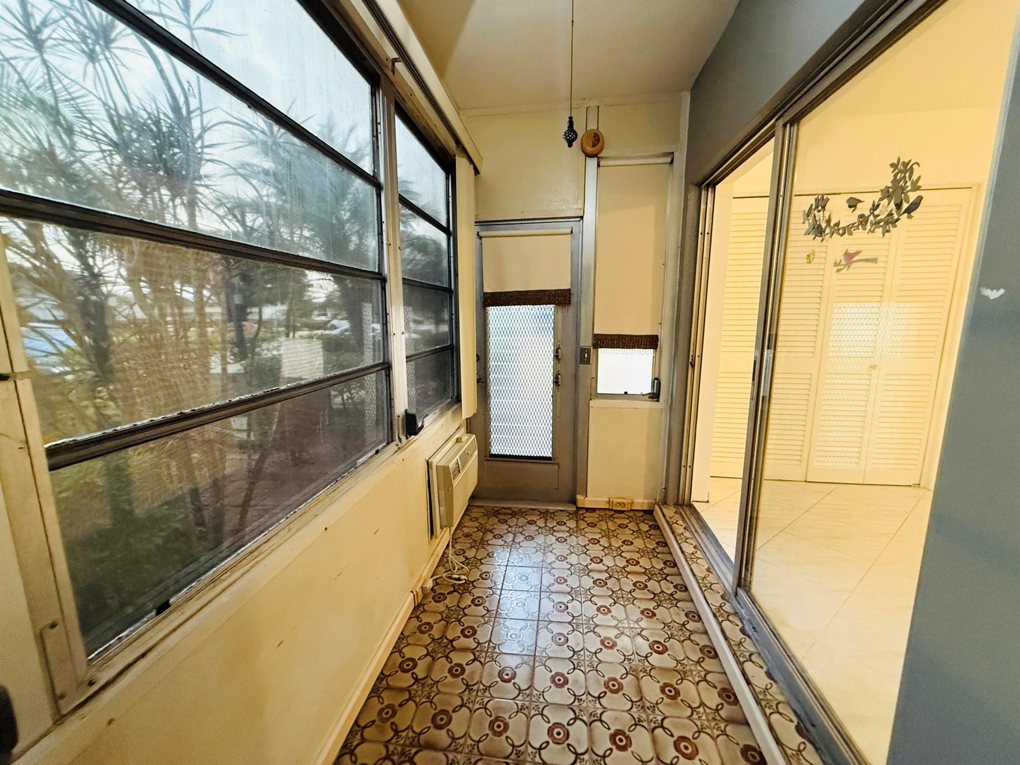 Century Village  SALISBUR - Residential