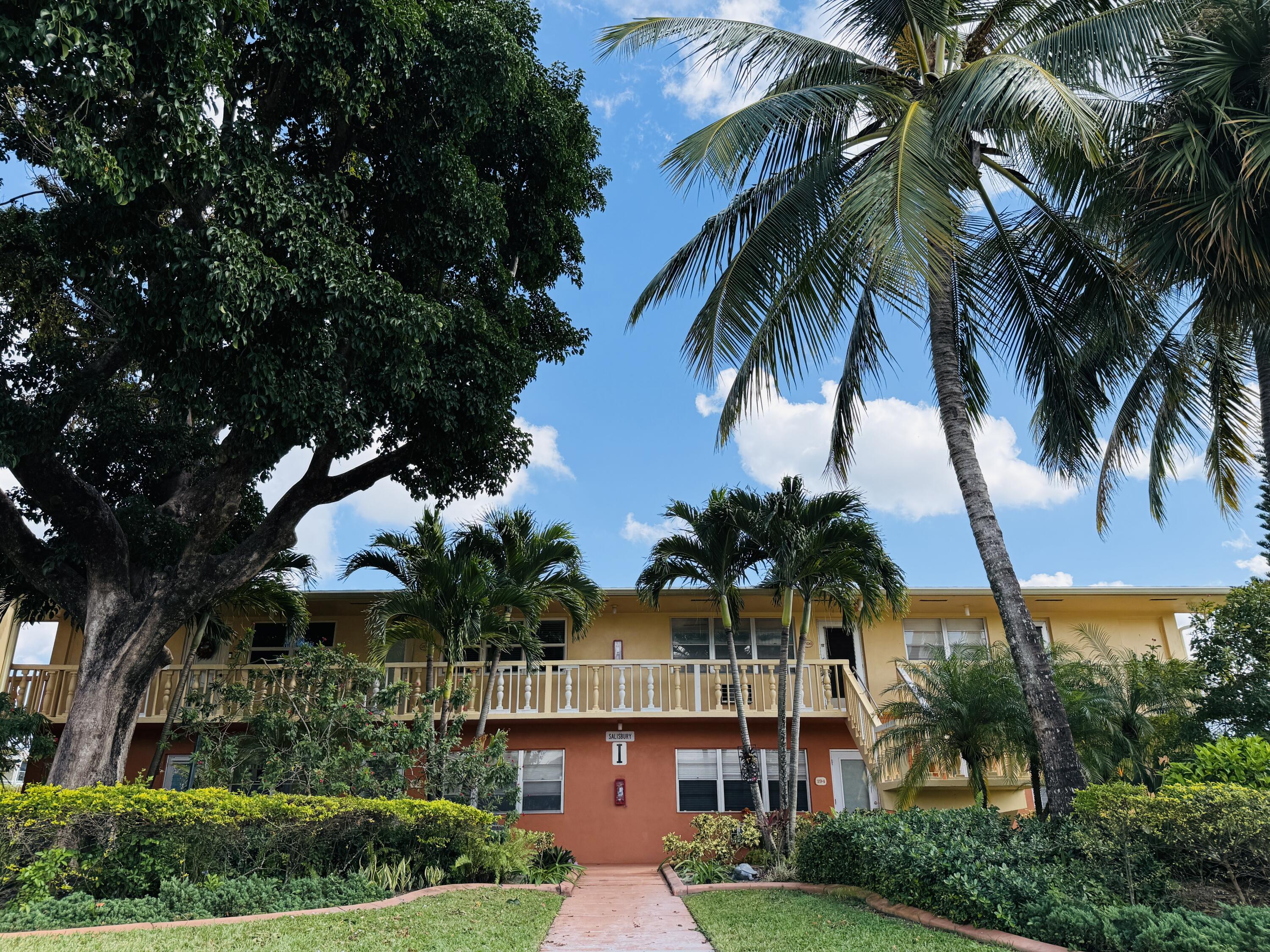 Century Village  SALISBUR - Residential