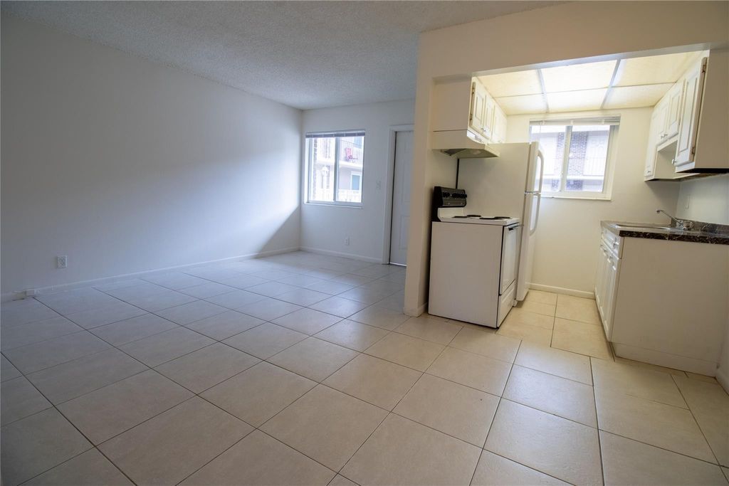 Photo of 1727 Liberty Street #2, Hollywood, FL 33020 (MLS # F10521328)