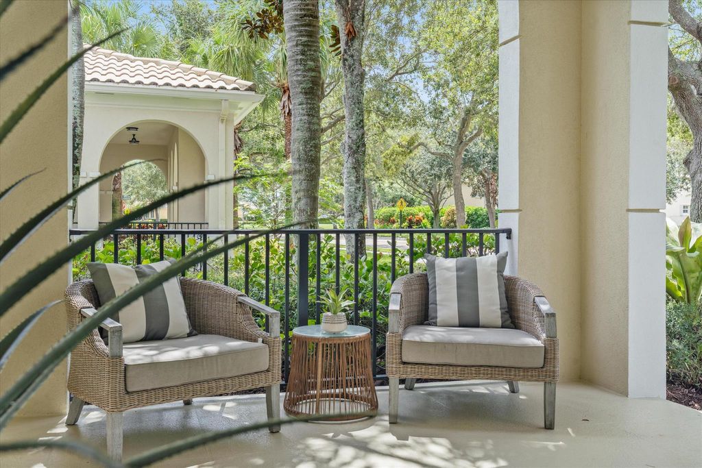 Photo of 3419 Greenway Drive, Jupiter, FL 33458 (MLS # R11122254)