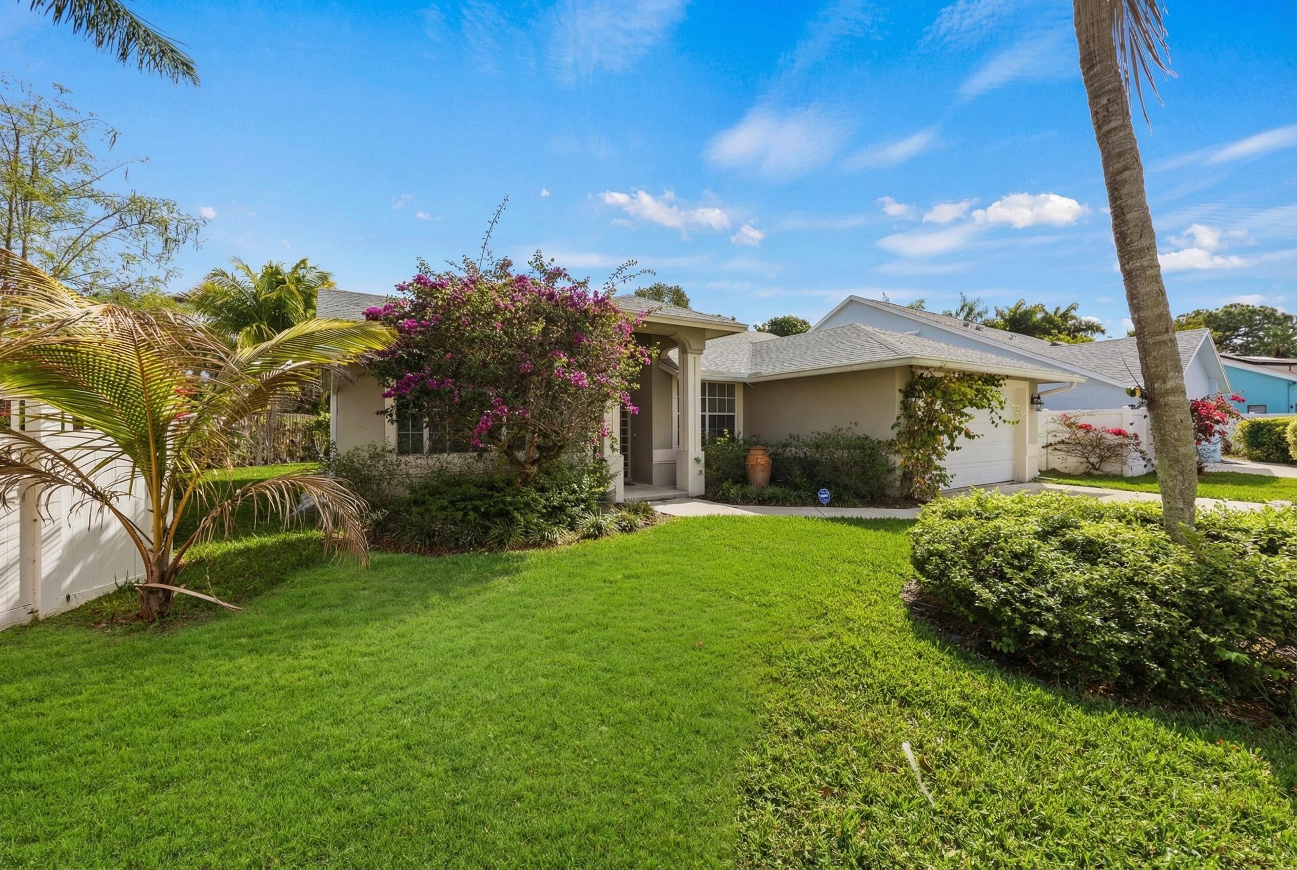 INDIAN WELLS - Residential