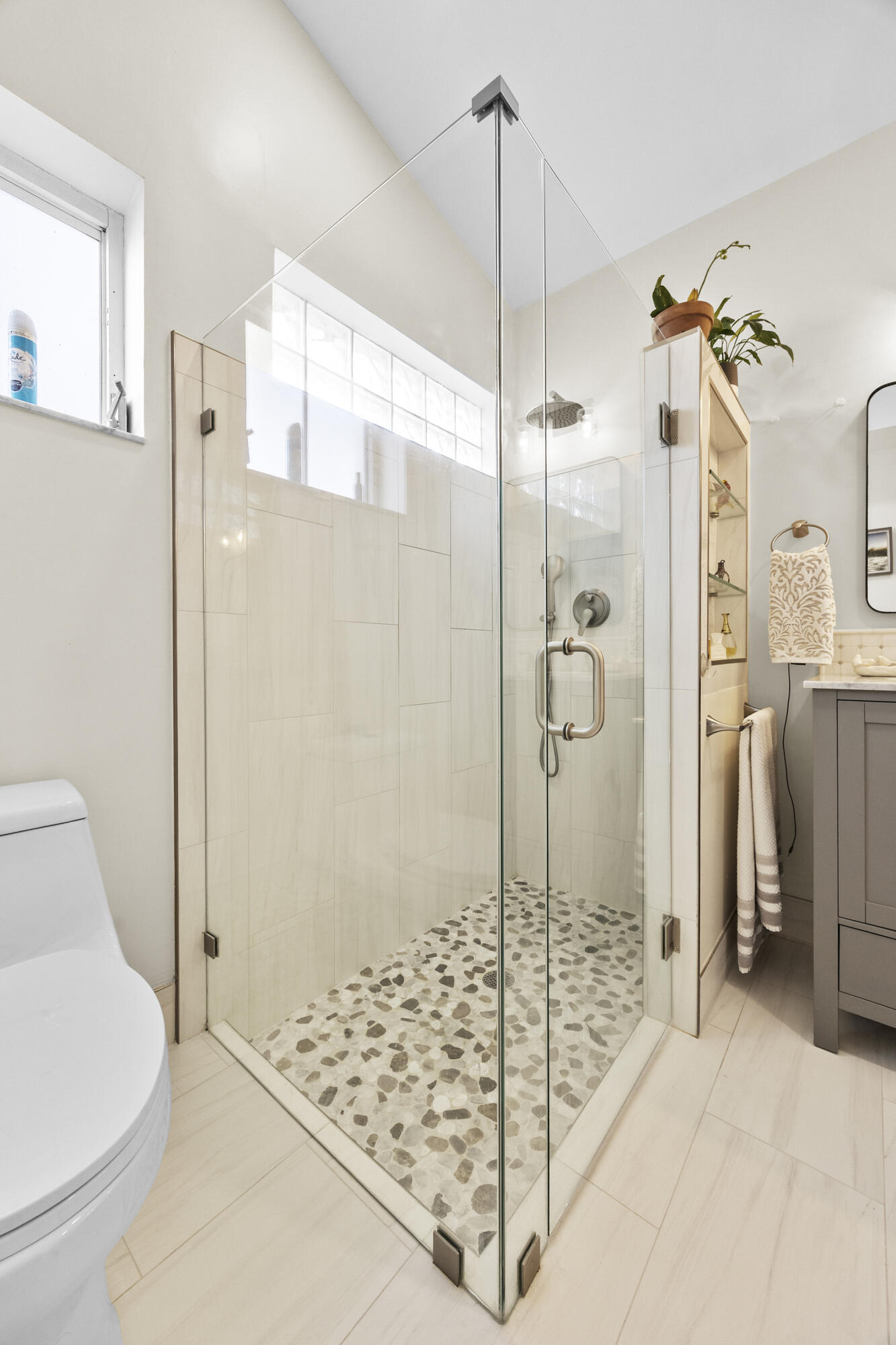 INDIAN WELLS - Residential