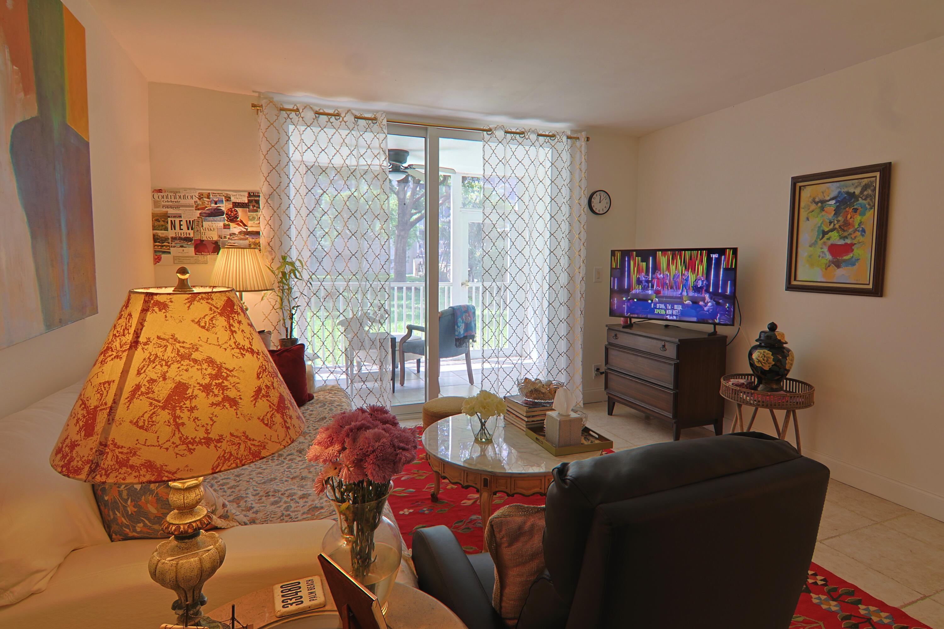 MEADOWBROOK CONDO APTS BLDG 7 - Residential