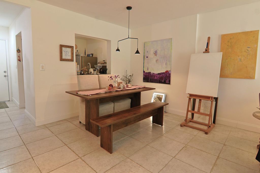 Photo of 1000 NE 12th Avenue #106, Hallandale Beach, FL 33009 (MLS # B26015368)