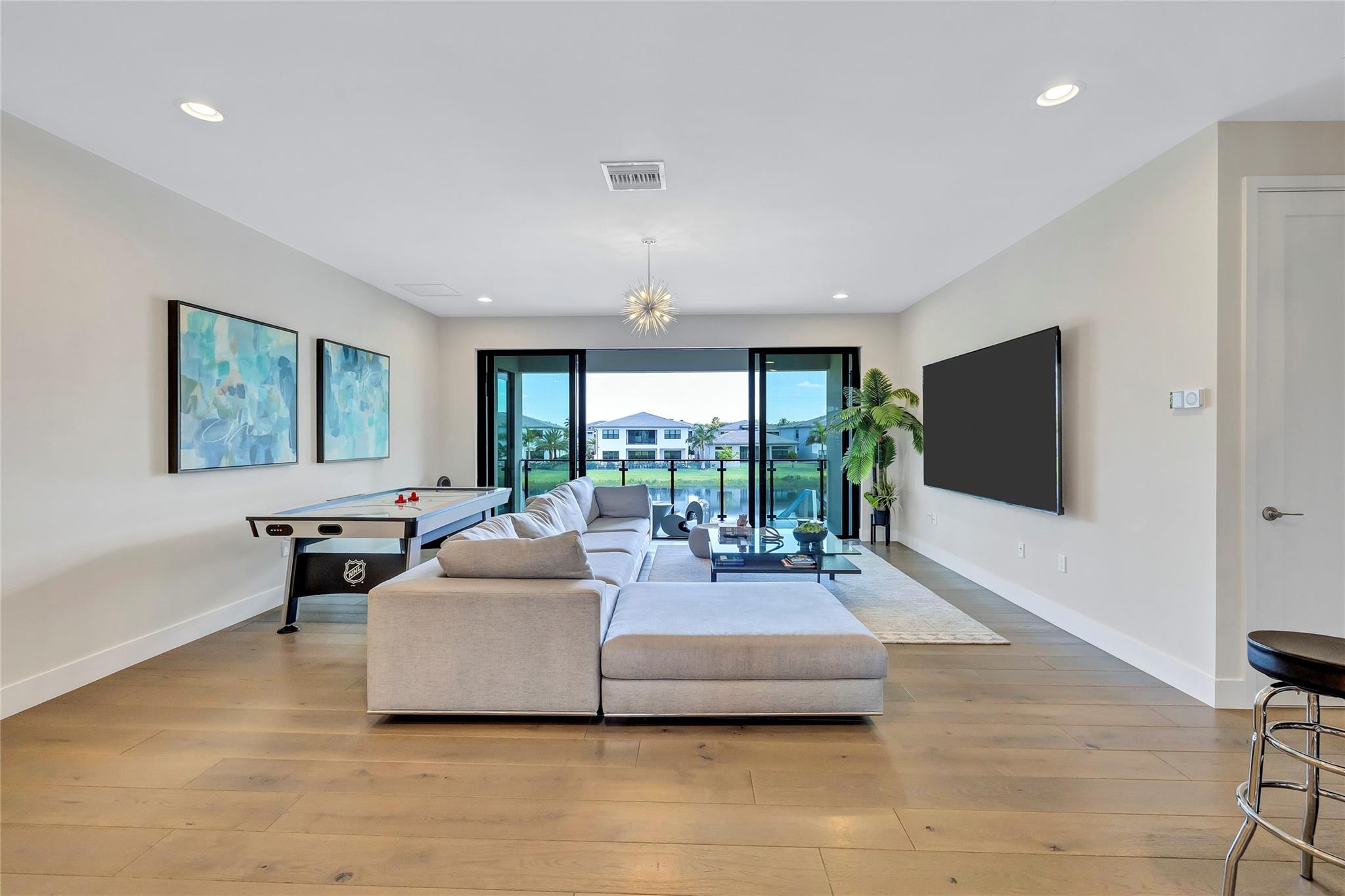 Lotus Palm - Residential