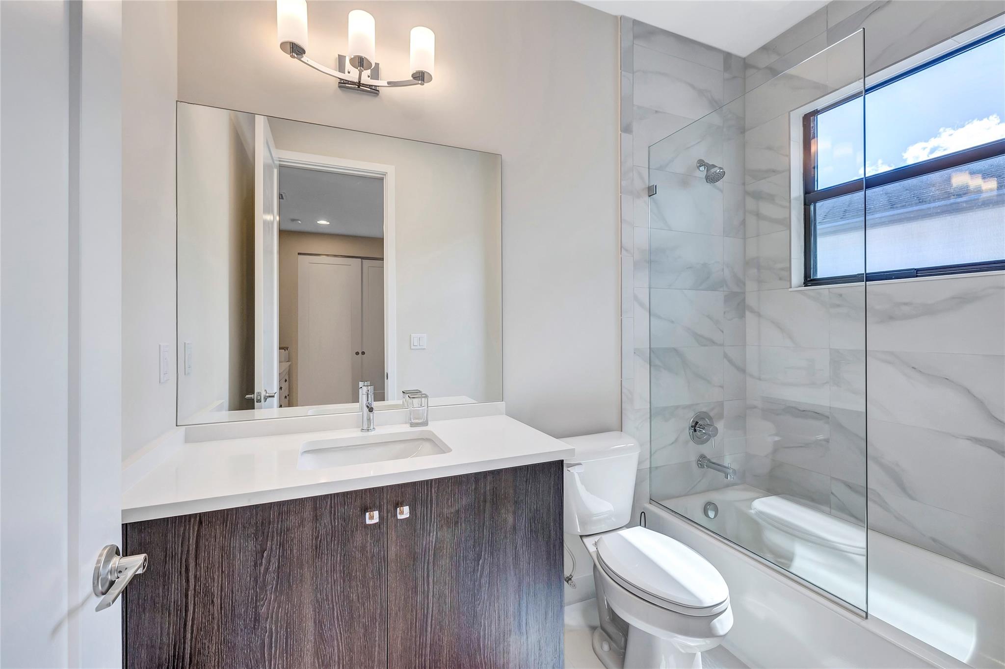 Lotus Palm - Residential