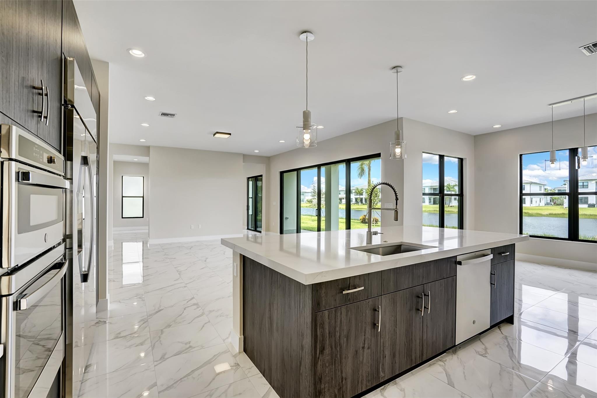 Lotus Palm - Residential