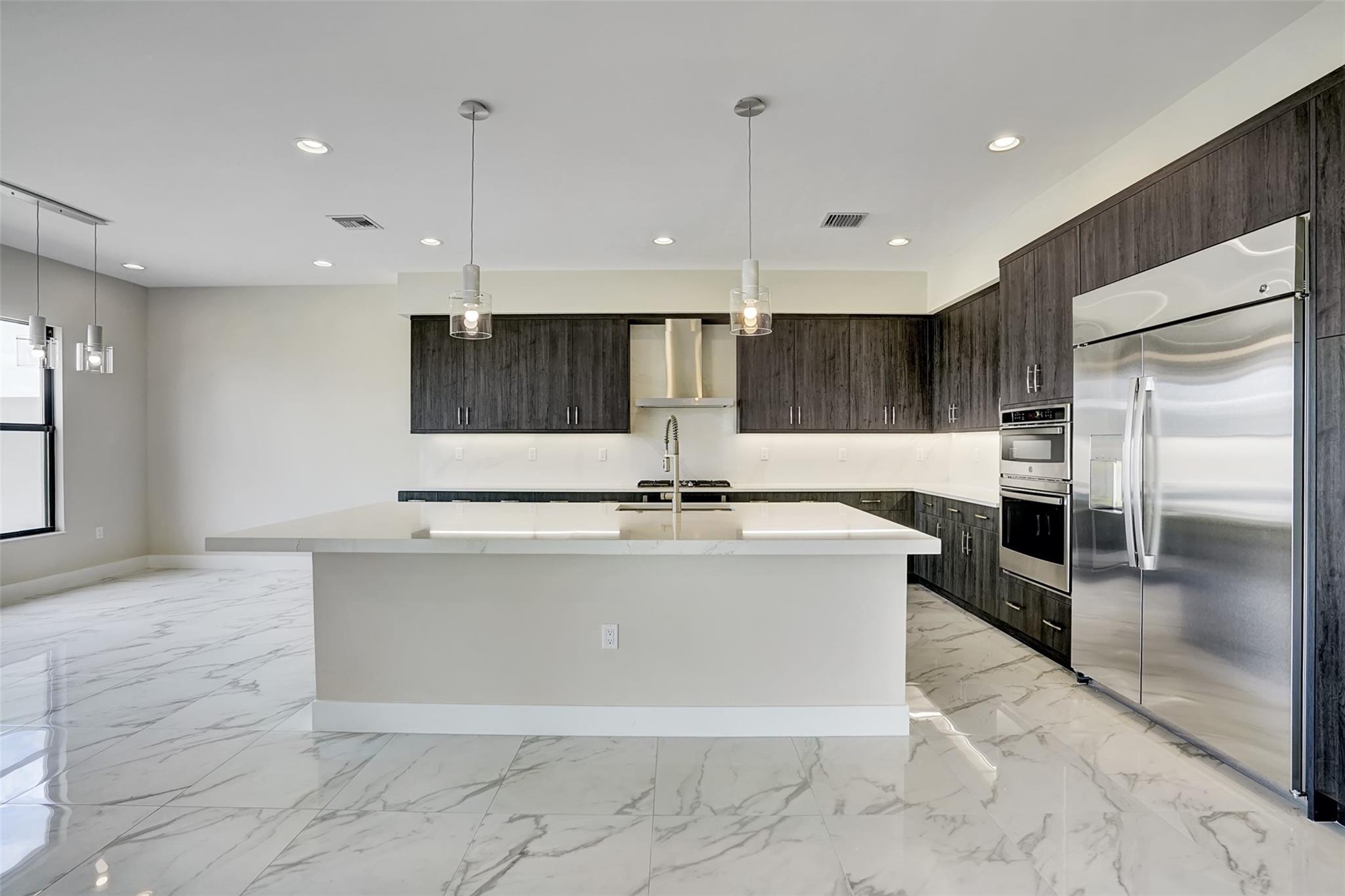 Lotus Palm - Residential