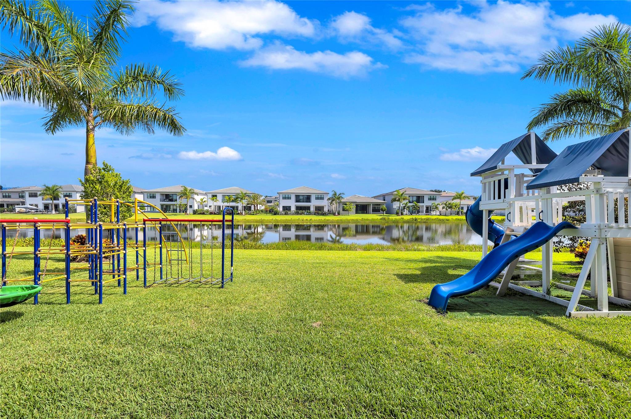 Lotus Palm - Residential