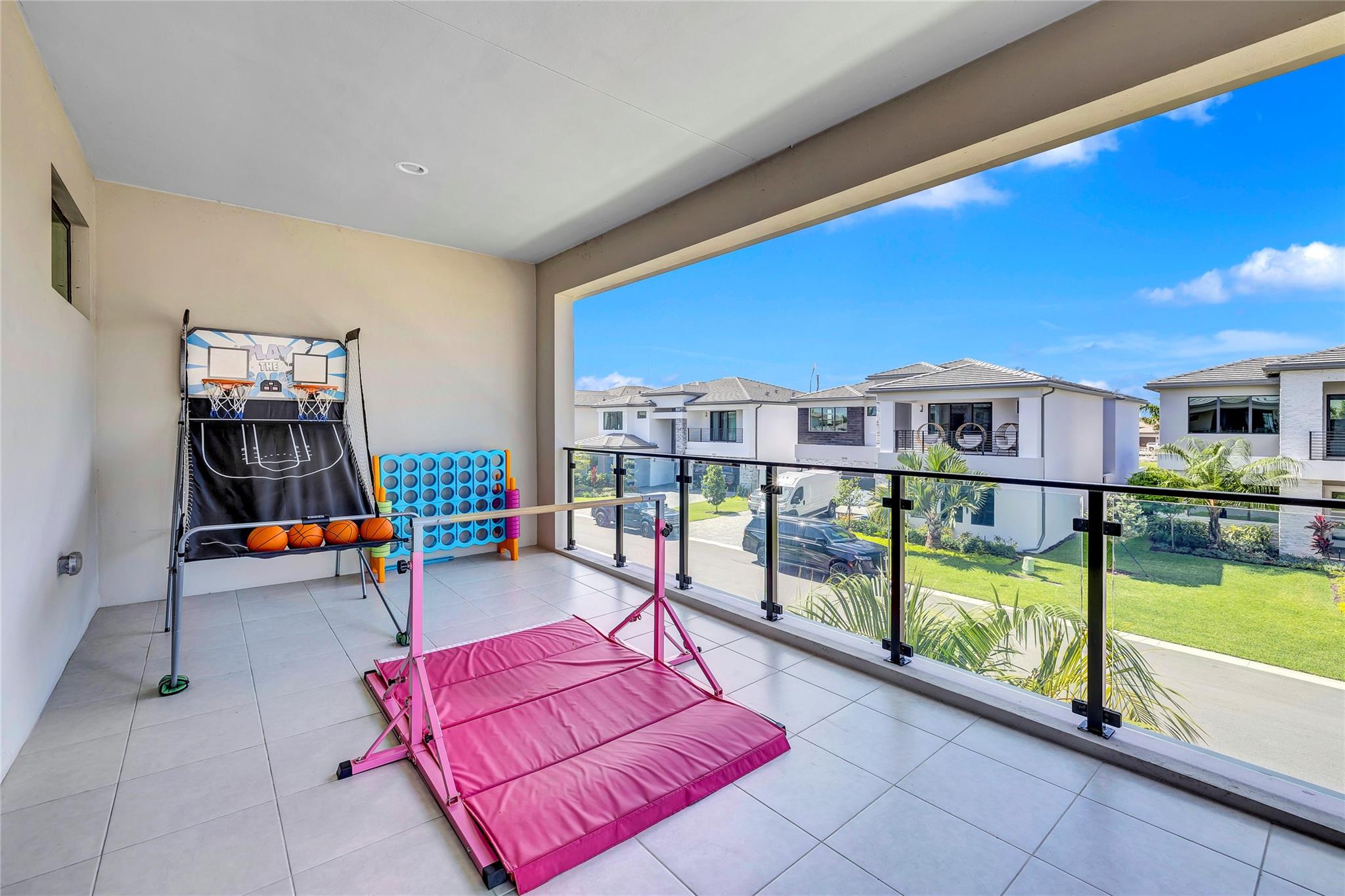 Lotus Palm - Residential