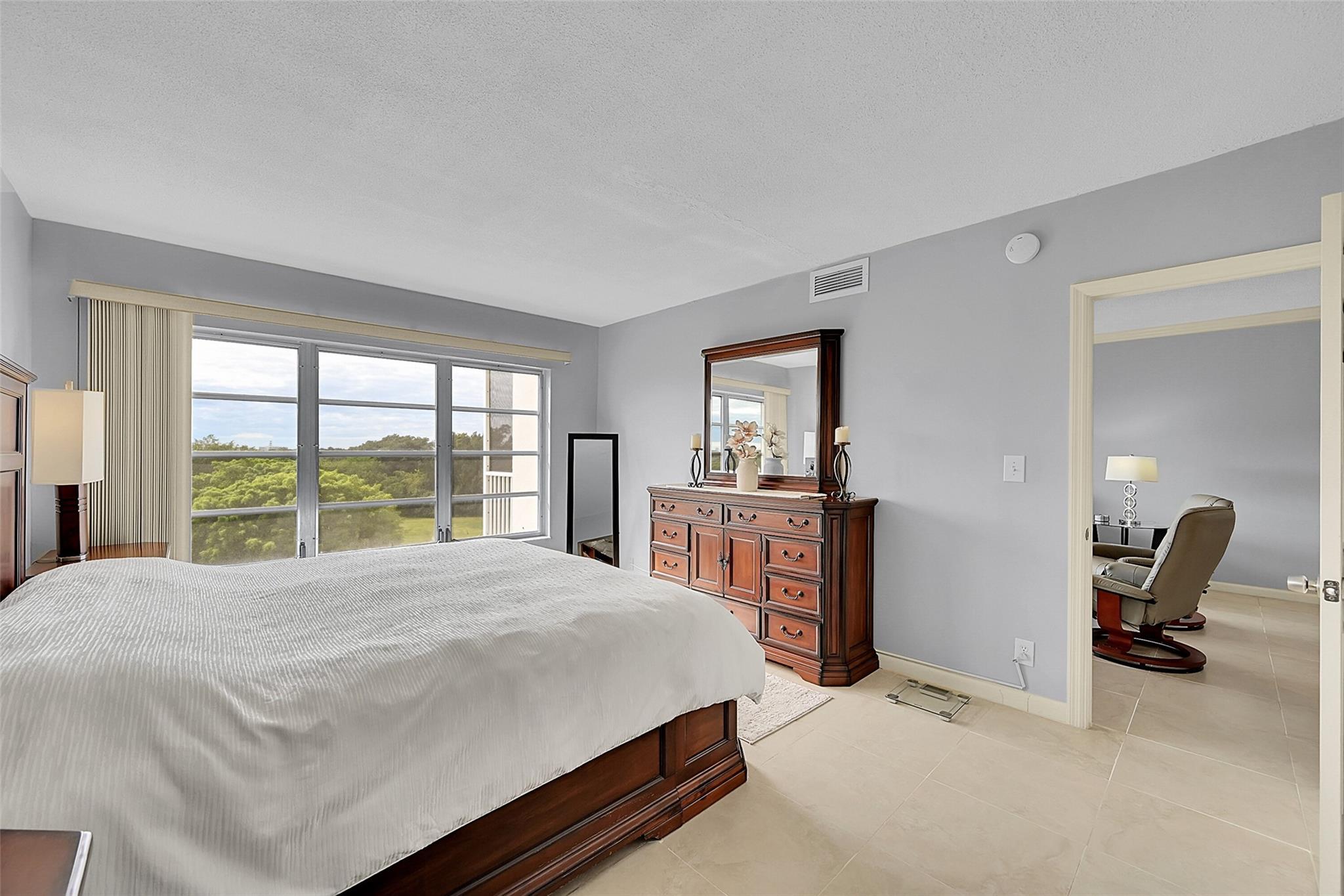 Palm Aire Country Club Co - Residential