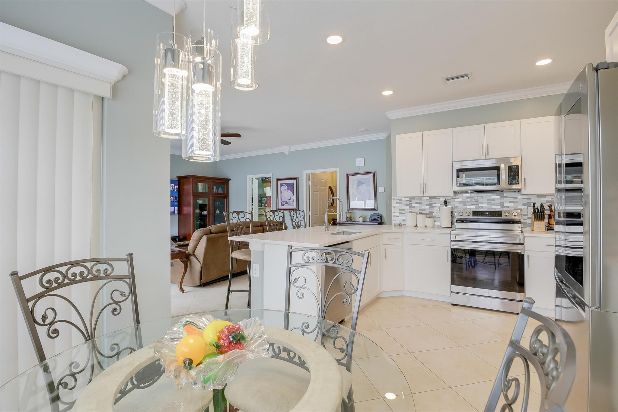 EMERALD FOREST OF WELLINGTON 2 - Residential