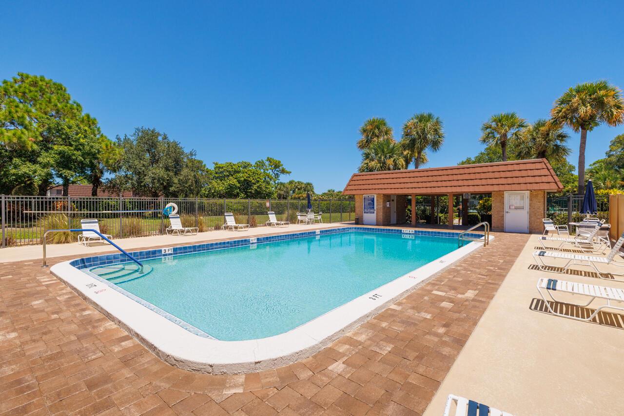 RIVER PINES - Residential