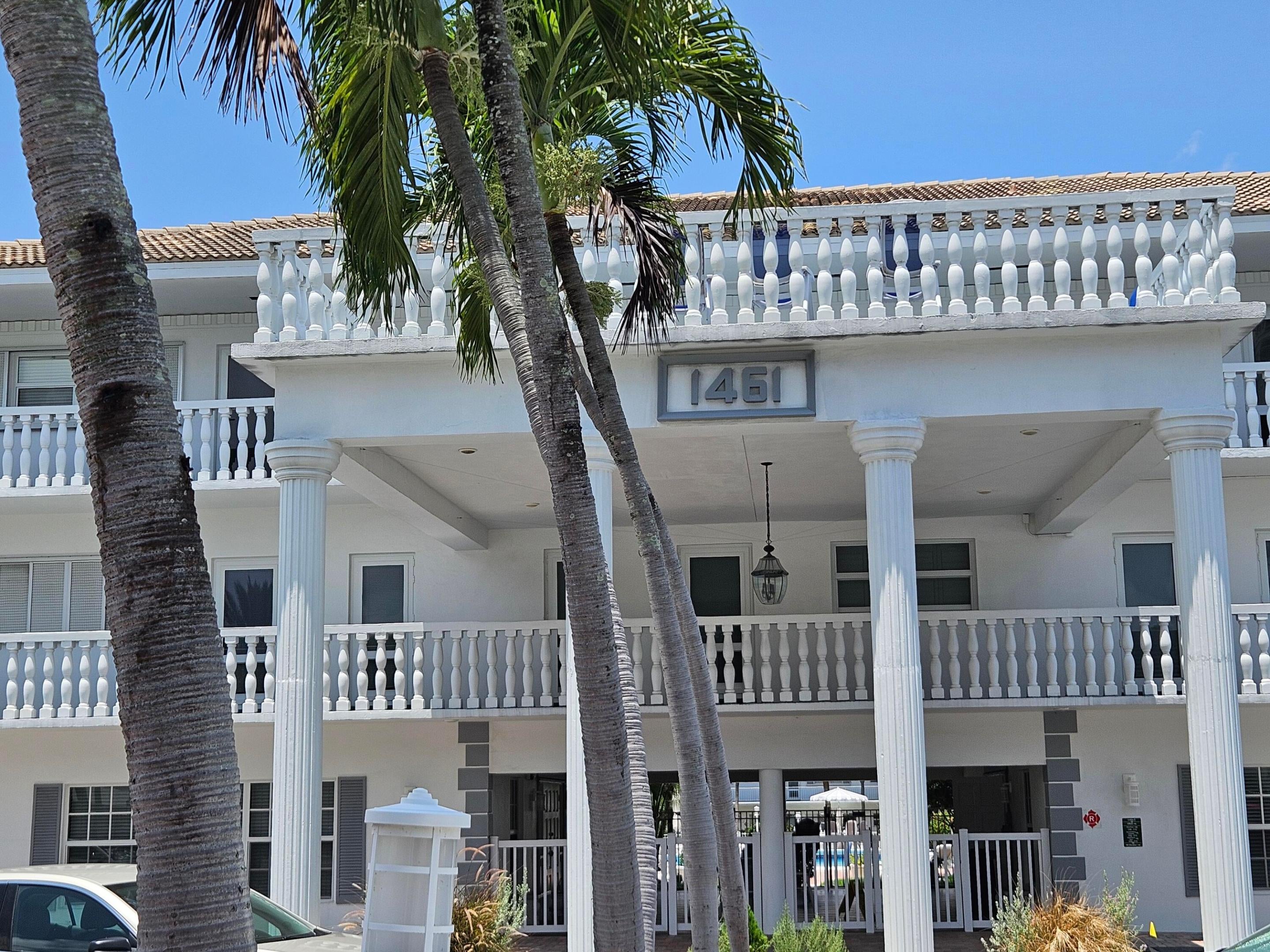 1461 S OCEAN Boulevard 311