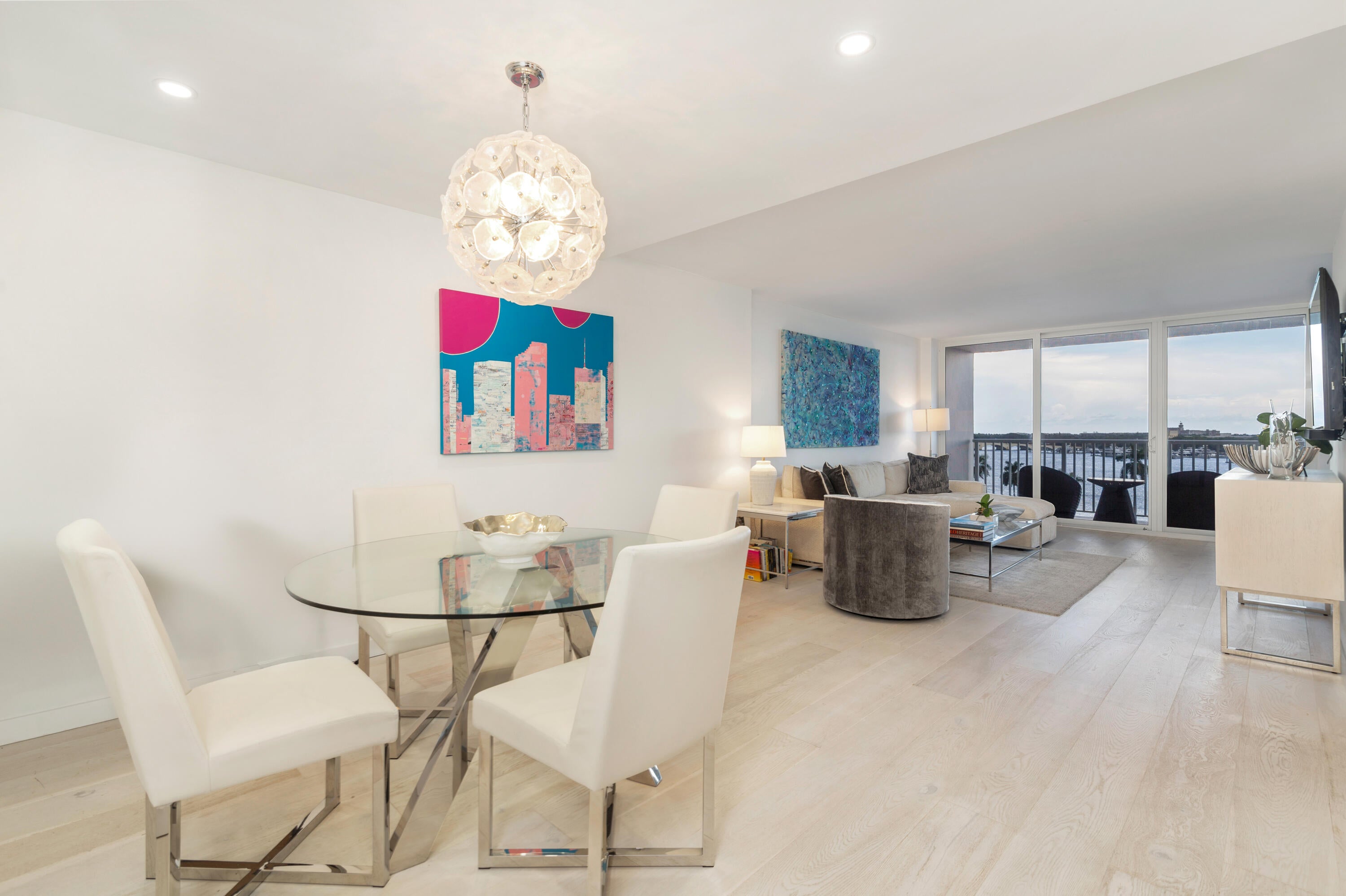 1801 S FLAGLER Drive 906