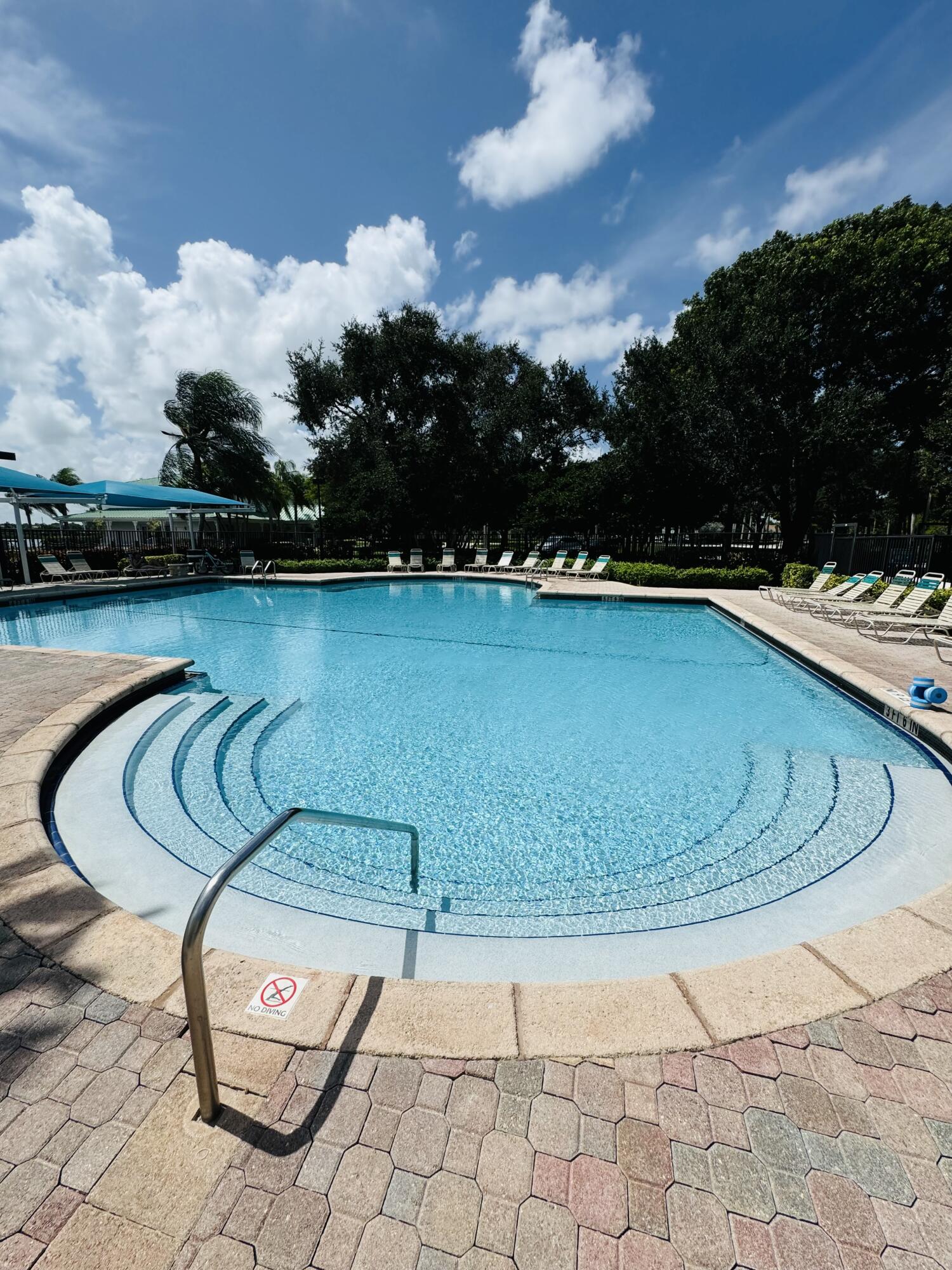 SILVER LAKES AT PEMBROKE PINES - Residential Lease
