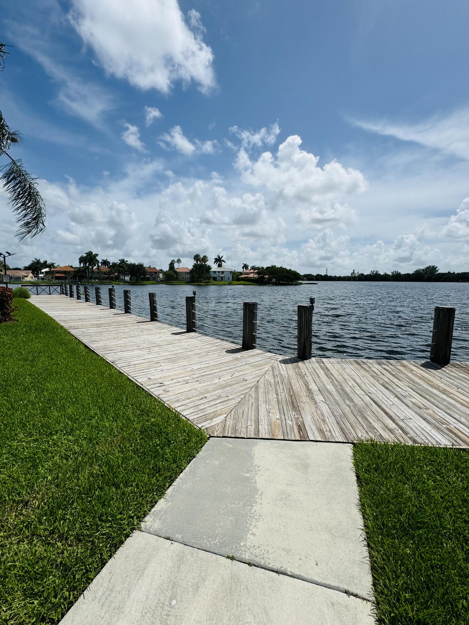 SILVER LAKES AT PEMBROKE PINES - Residential Lease