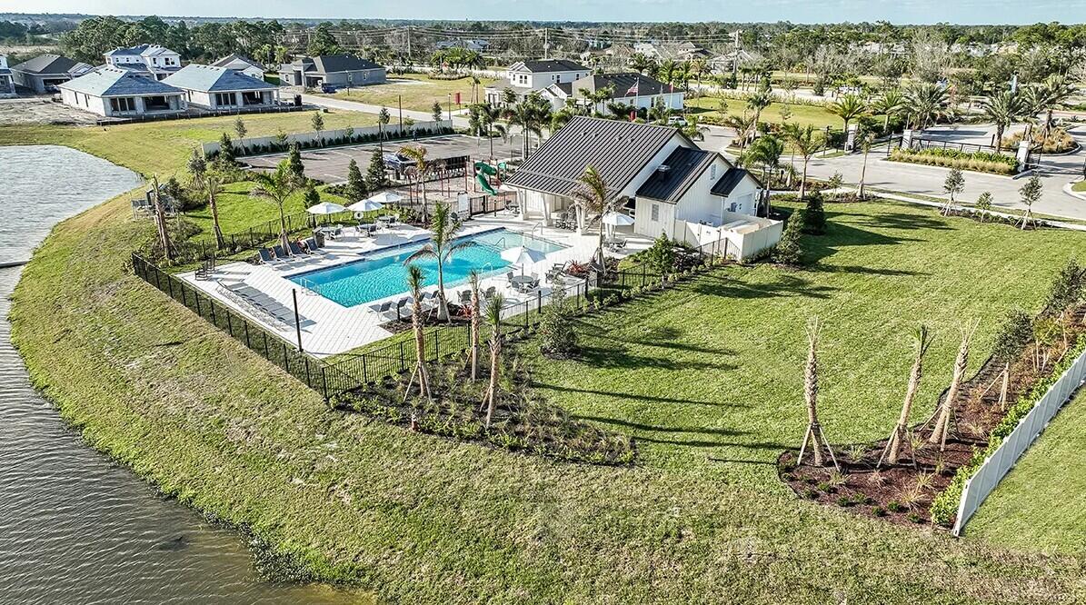 VERANDA OAKS - Residential