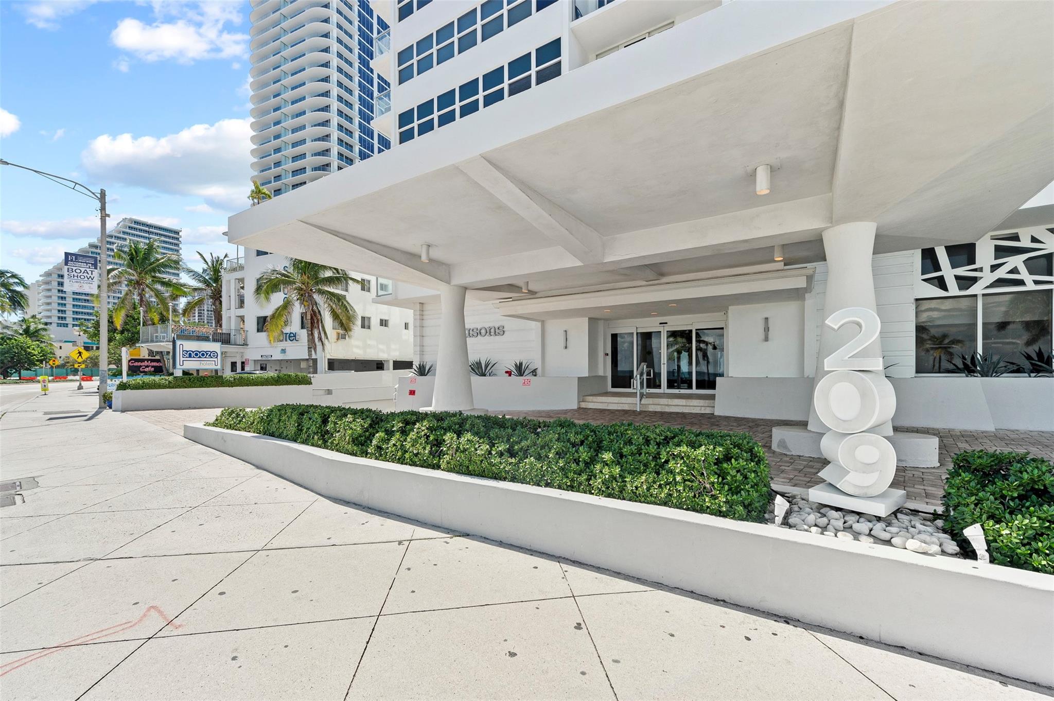 The Seasons Condo - Residential Lease