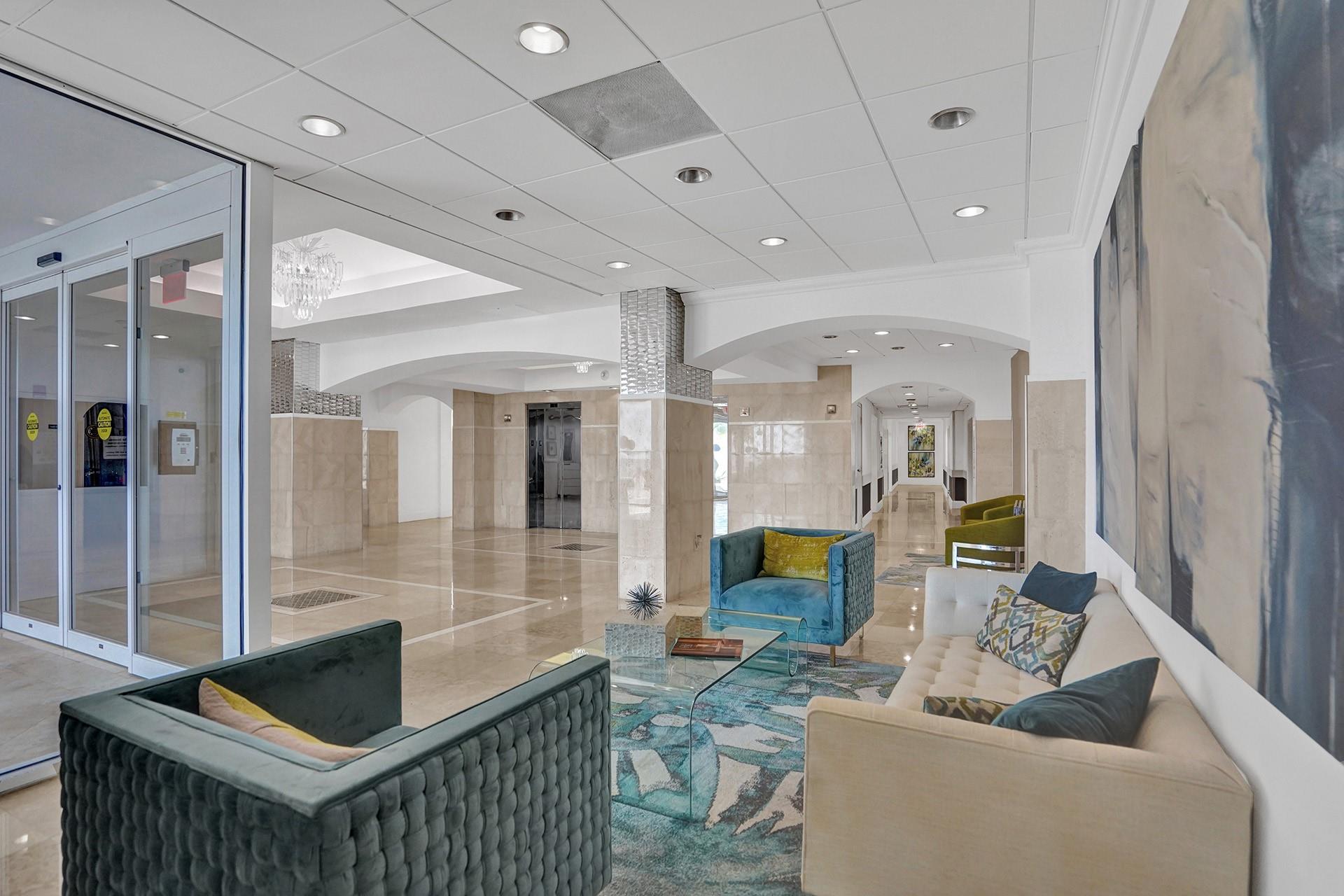 The Seasons Condo - Residential Lease