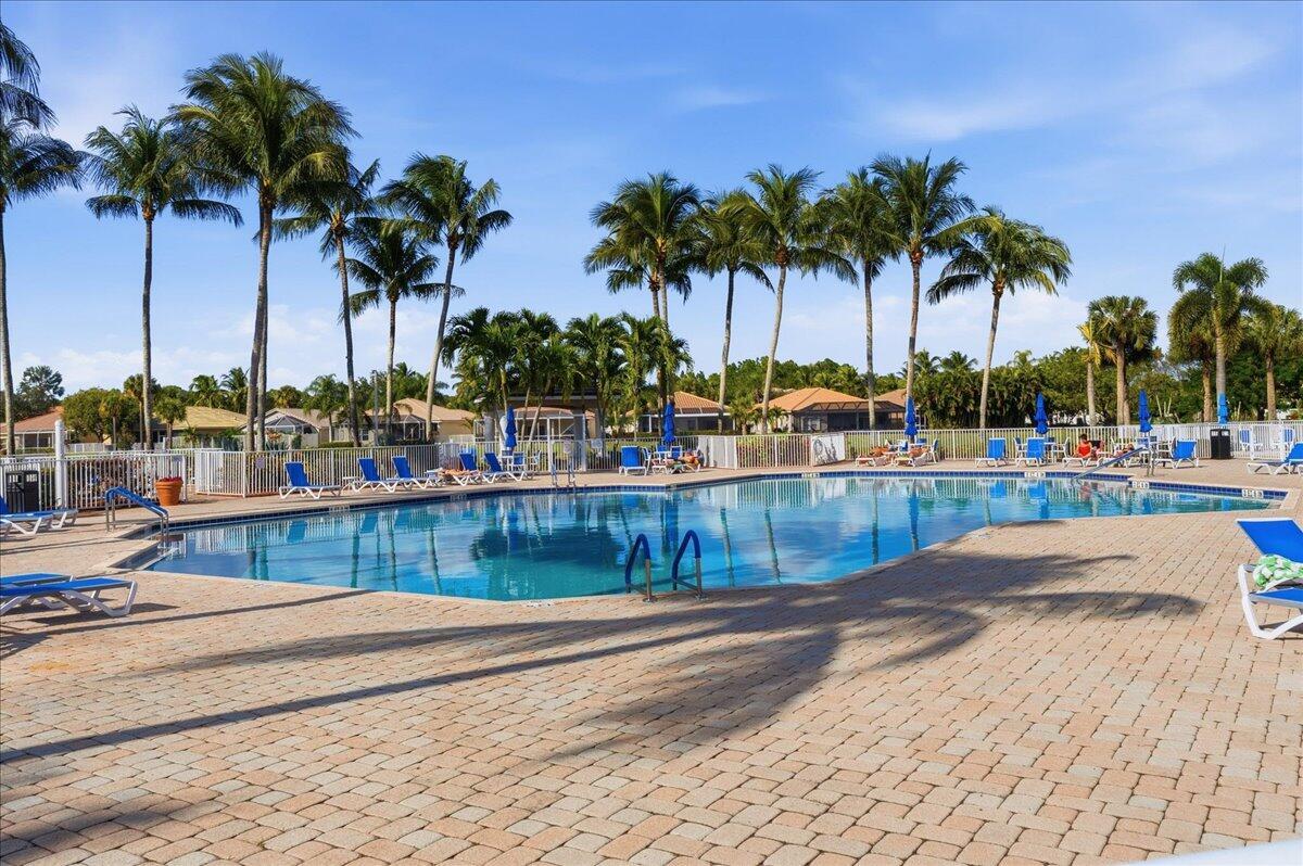 ANDROS ISLE - Residential