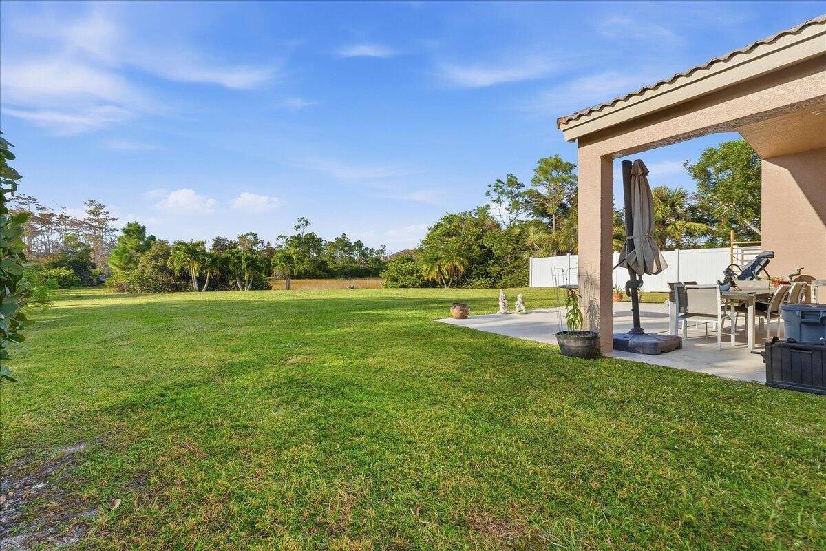 ANDROS ISLE - Residential