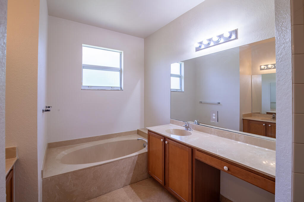 Vizcaya Falls Plat 1 - Residential