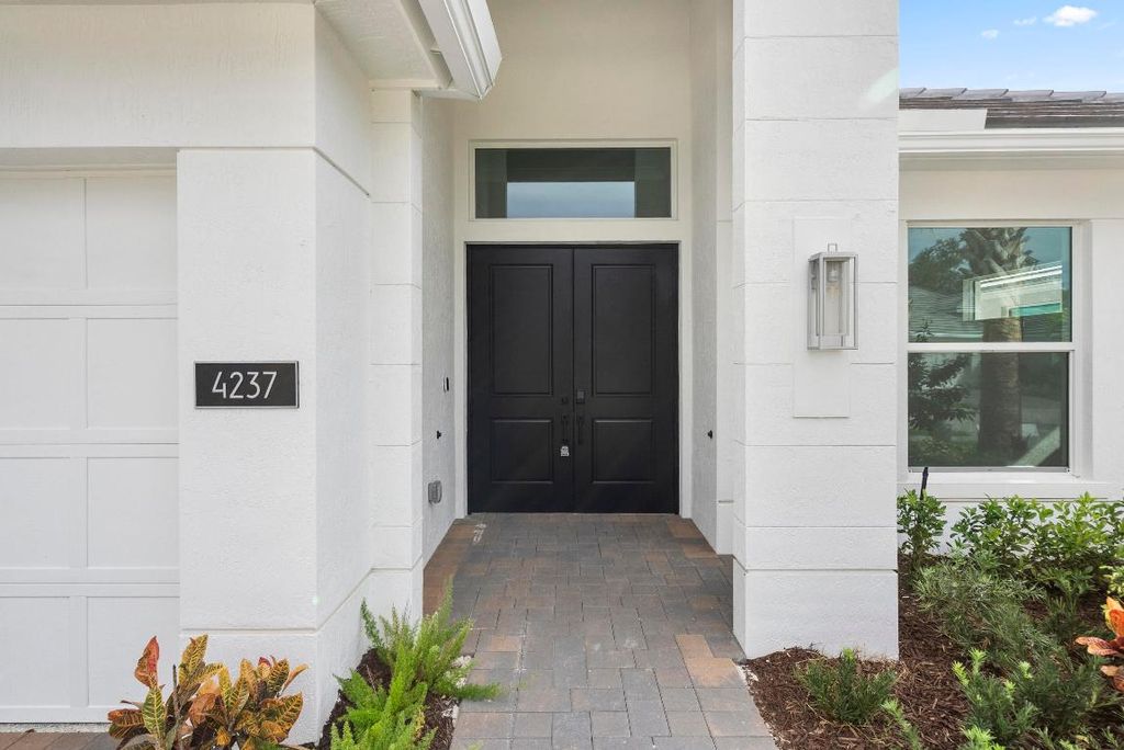 Photo of 4237 Lucaya Pointe Way, Vero Beach, FL 32967 (MLS # R11151456)