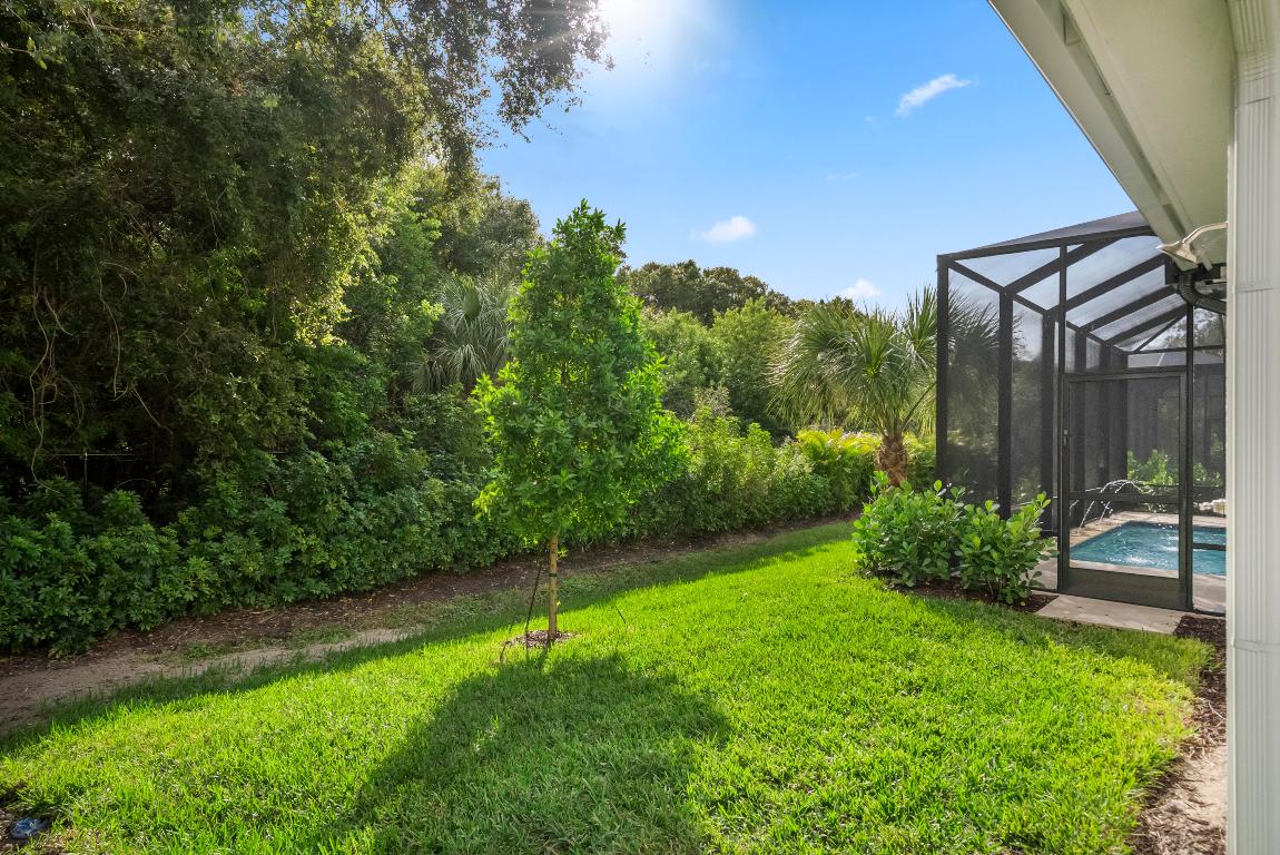 LUCAYA POINTE - PHASE 1 - Residential