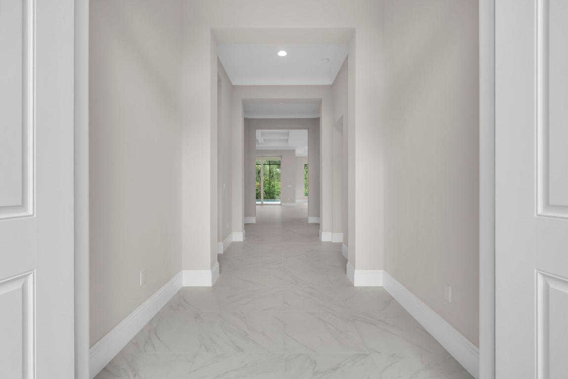 LUCAYA POINTE - PHASE 1 - Residential