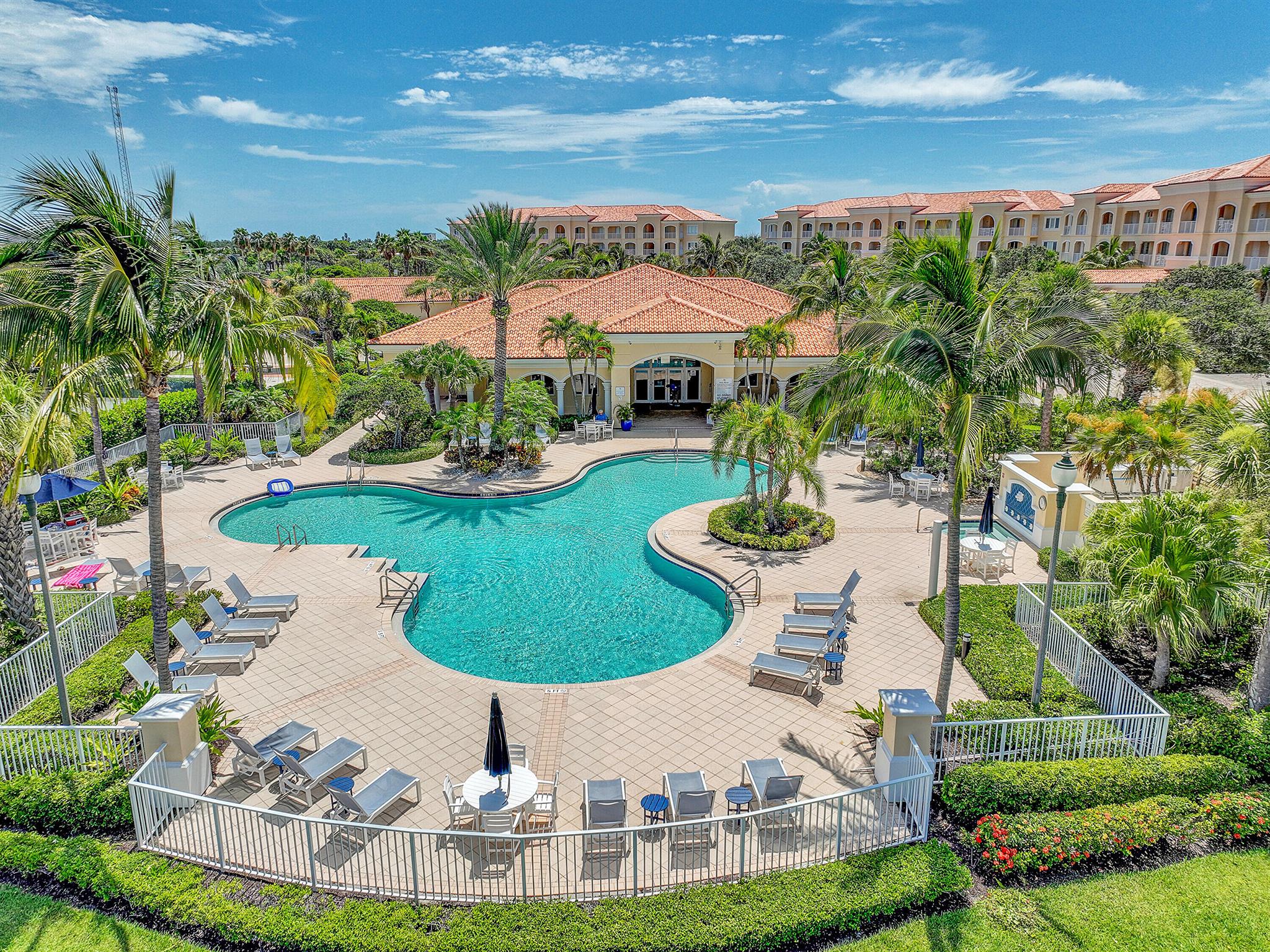 1 Harbour Isle Drive E Ph 02, Fort Pierce, FL, 34949/$399,900 1 1 Harbour Isle Drive E Ph 02