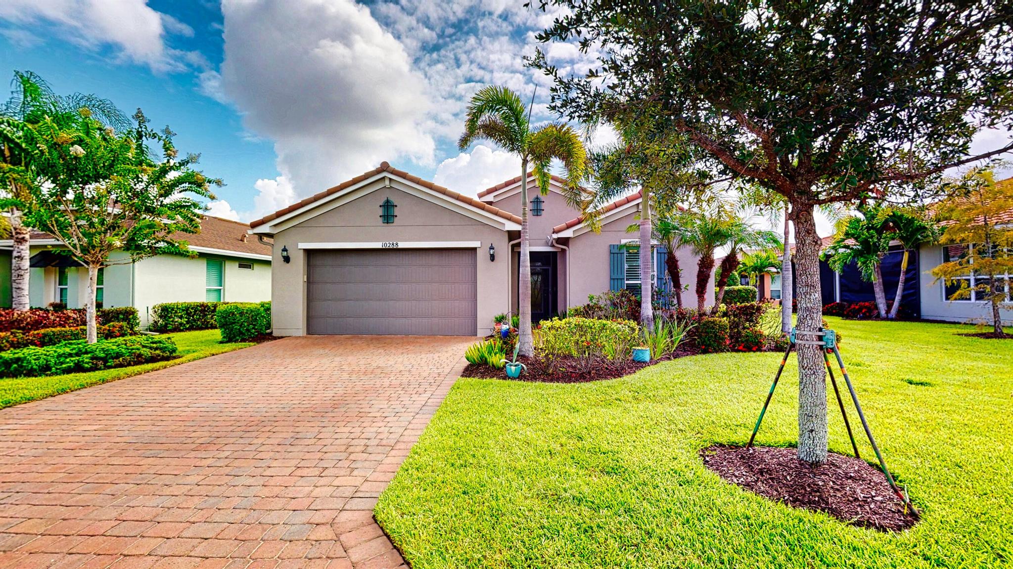 10288 SW Yellowwood Avenue, Port St Lucie, FL, 34987/$489,900 1 10288 SW Yellowwood Avenue