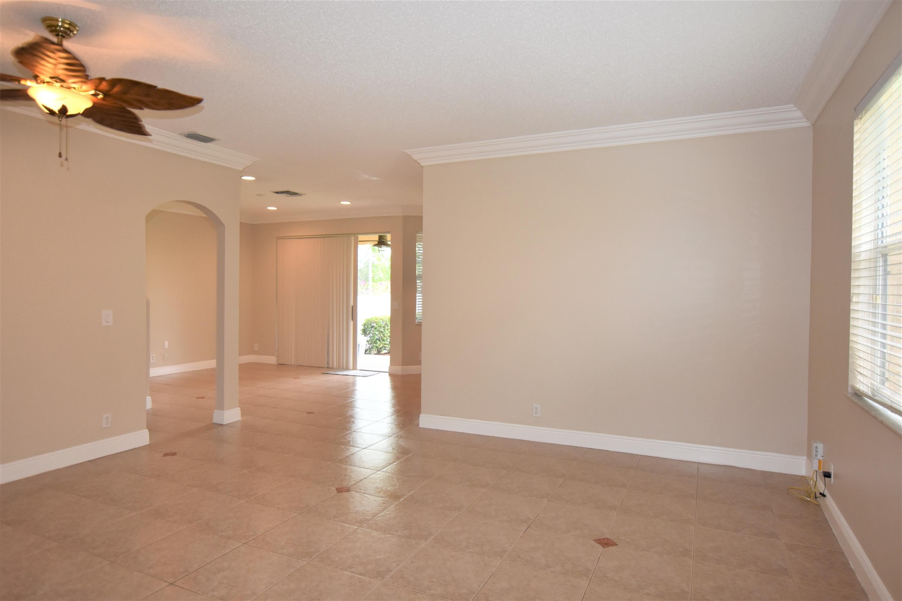 Properties 10395 Little Mustang Way