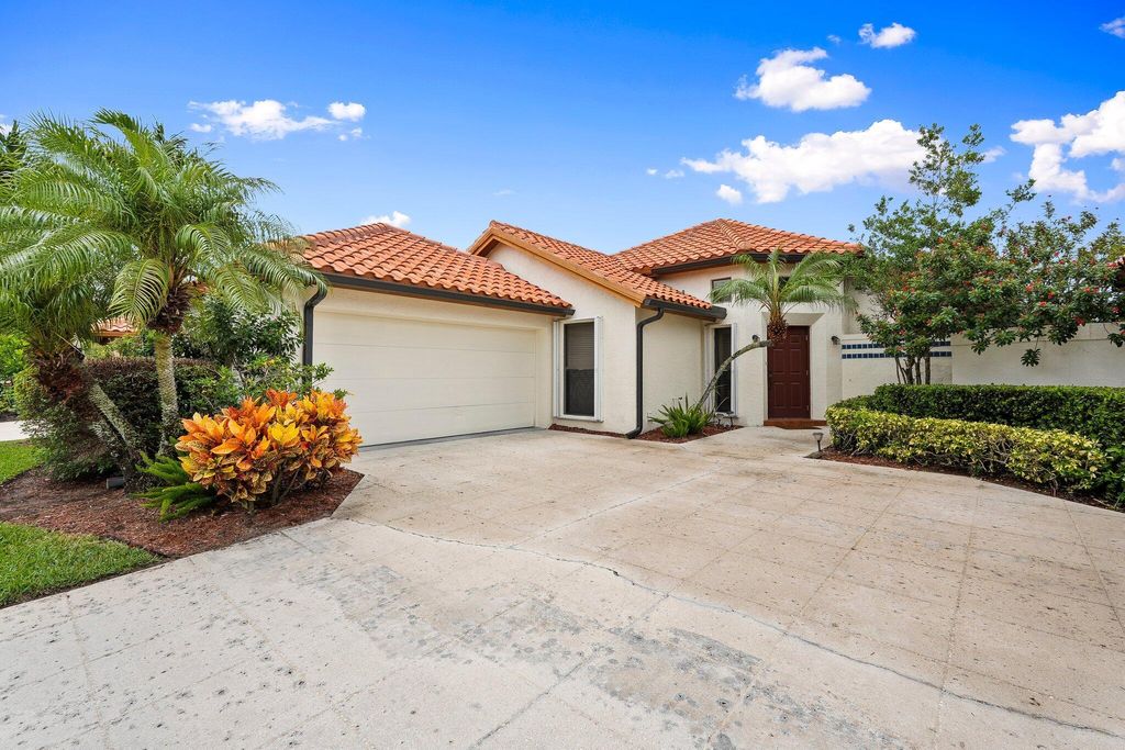 Photo of 2915 SW Mariposa Circle, Palm City, FL 34990 (MLS # R11109224)