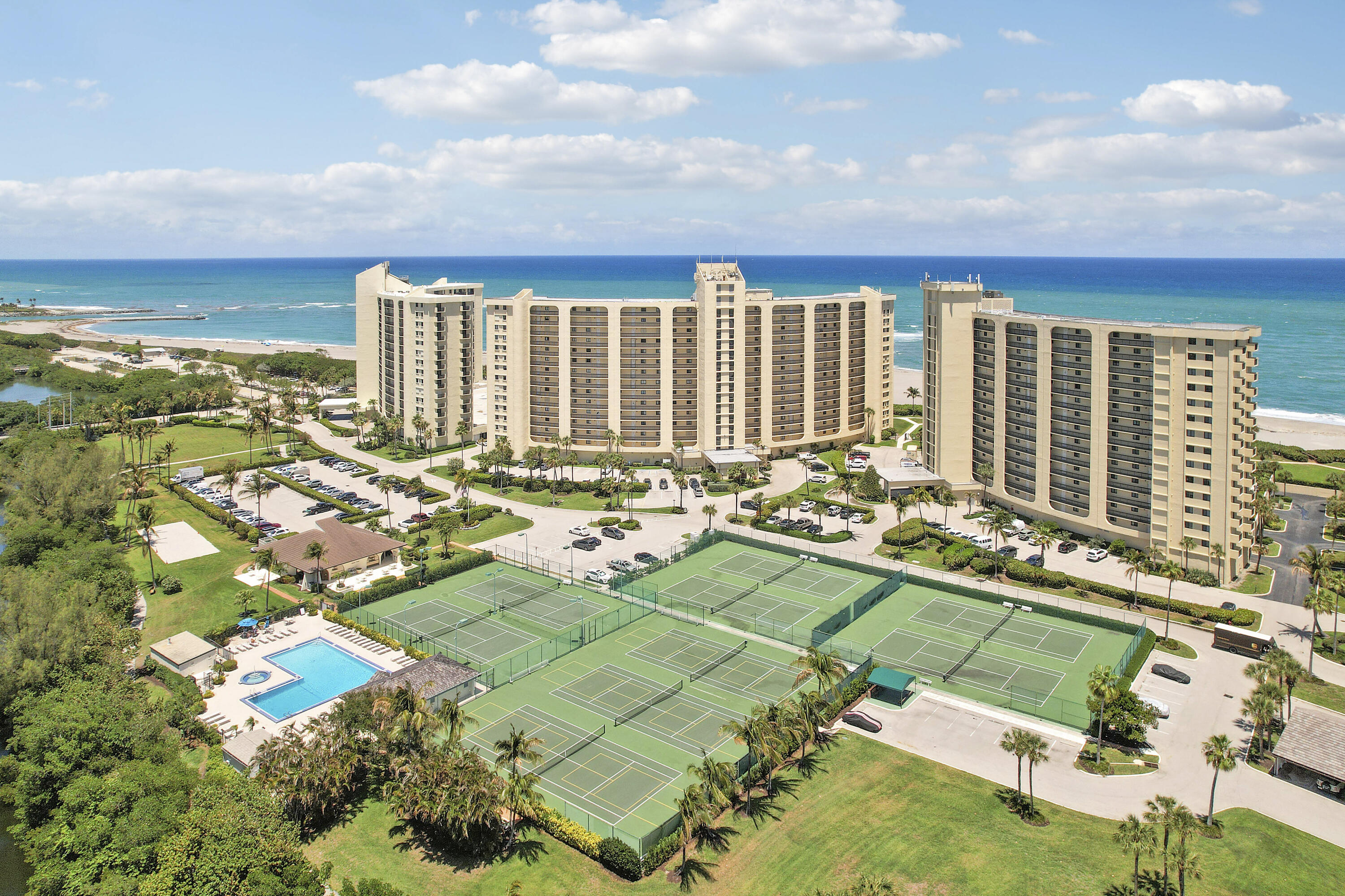 OCEAN TRAIL CONDO III - Residential