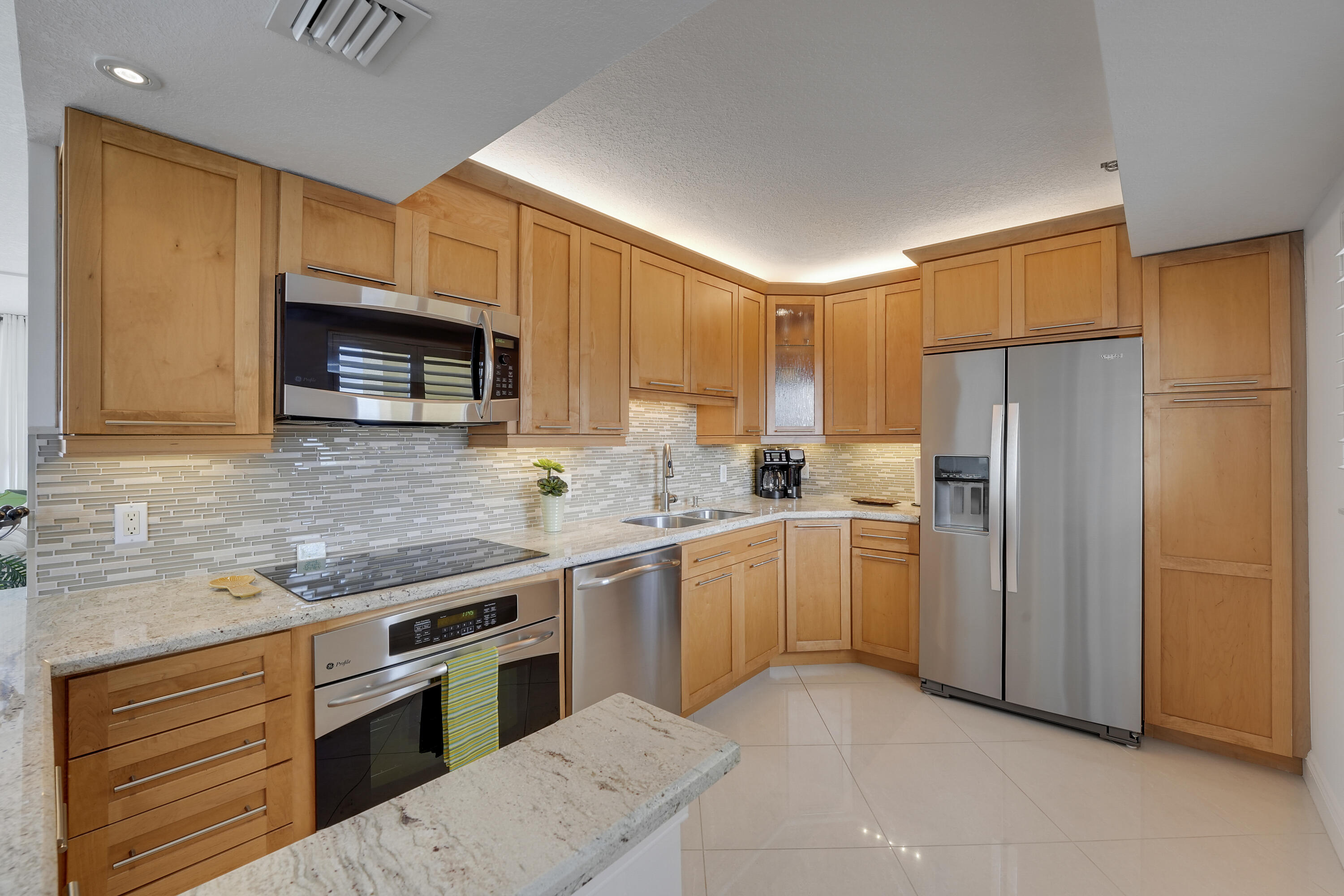 OCEAN TRAIL CONDO III - Residential