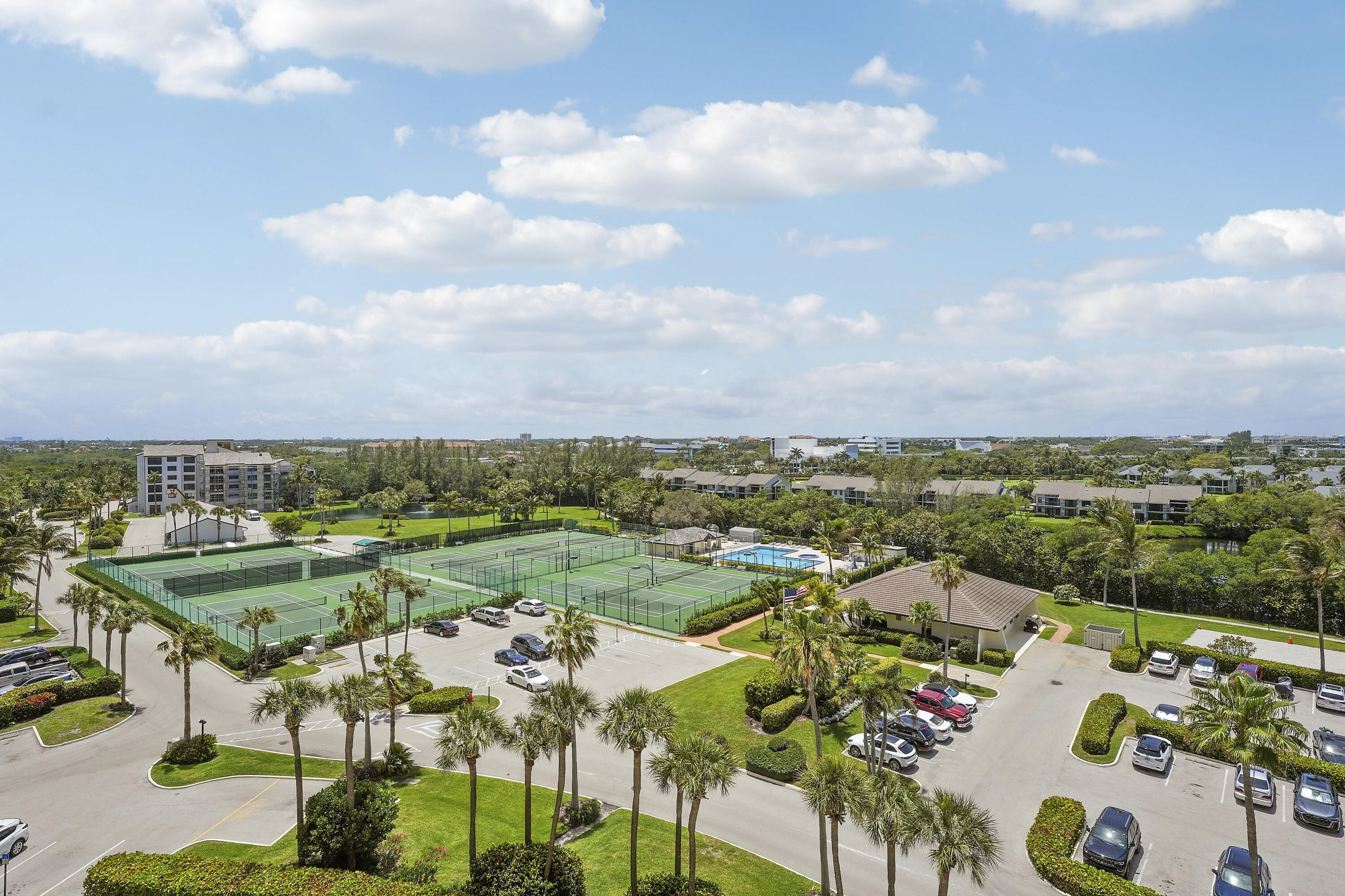OCEAN TRAIL CONDO III - Residential
