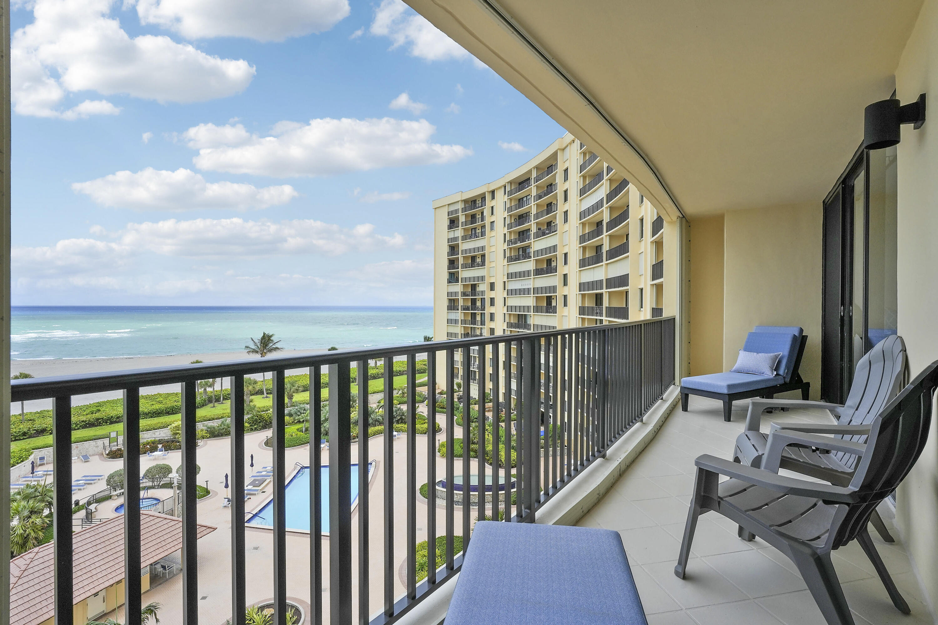 OCEAN TRAIL CONDO III - Residential