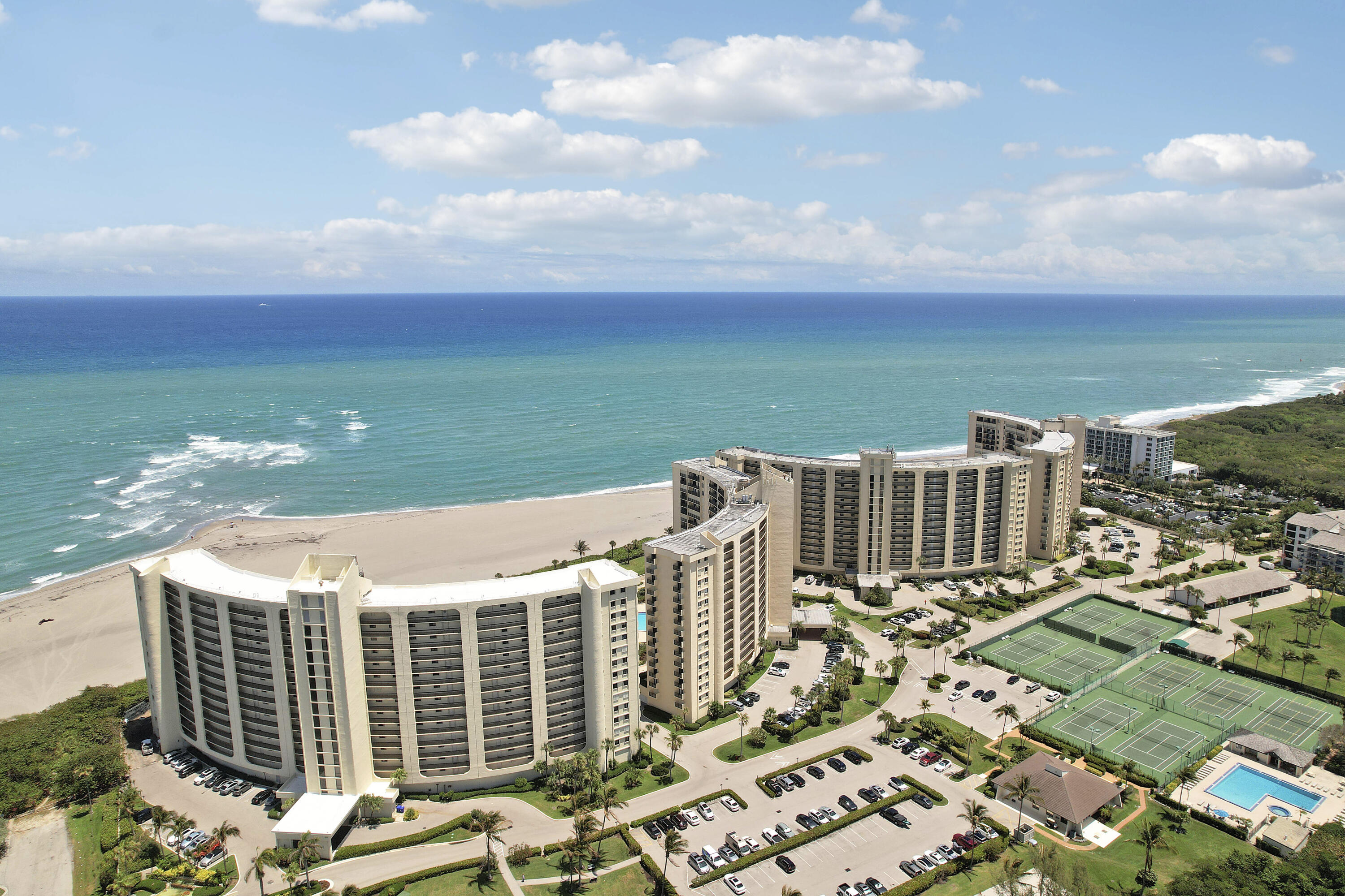 OCEAN TRAIL CONDO III - Residential