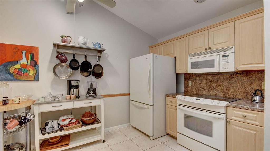 RAINBERRY BAY SEC 6 - Residential