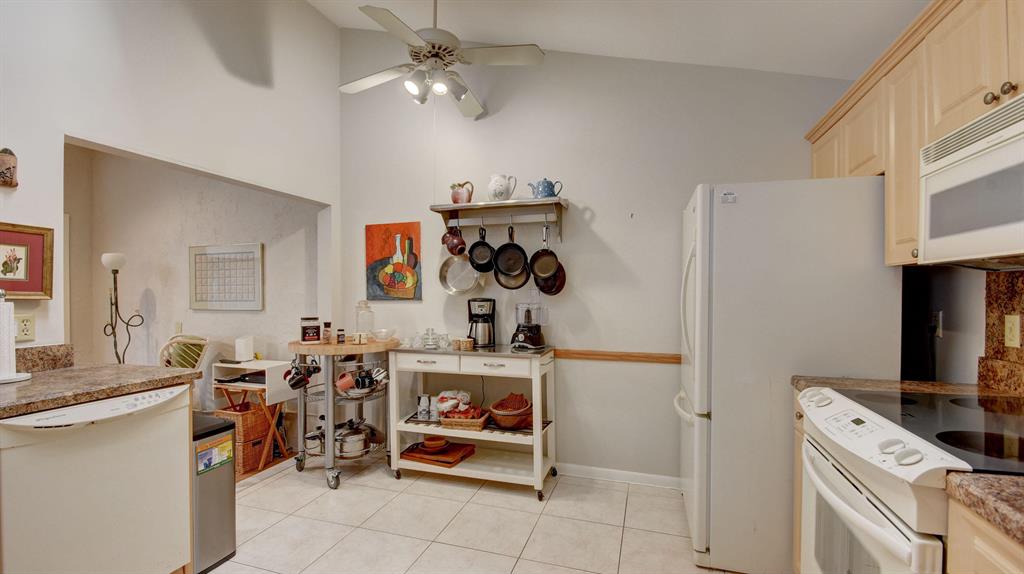 RAINBERRY BAY SEC 6 - Residential