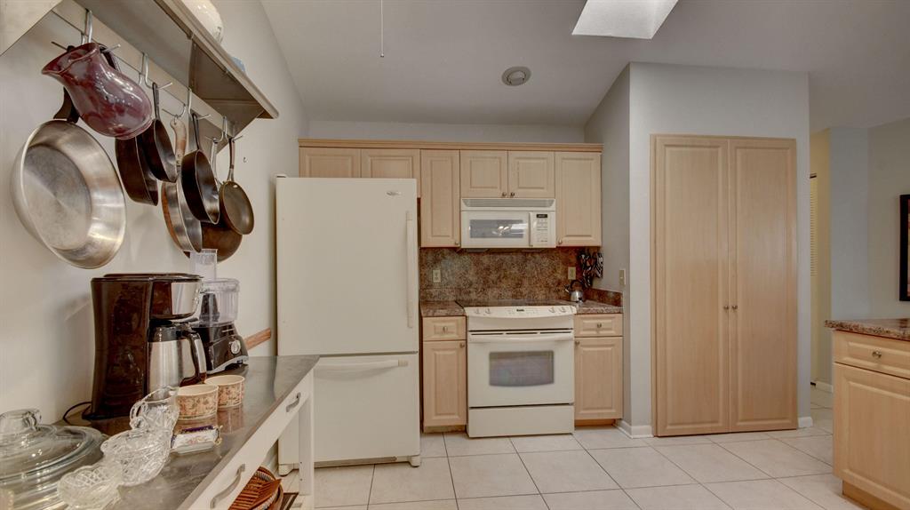 RAINBERRY BAY SEC 6 - Residential