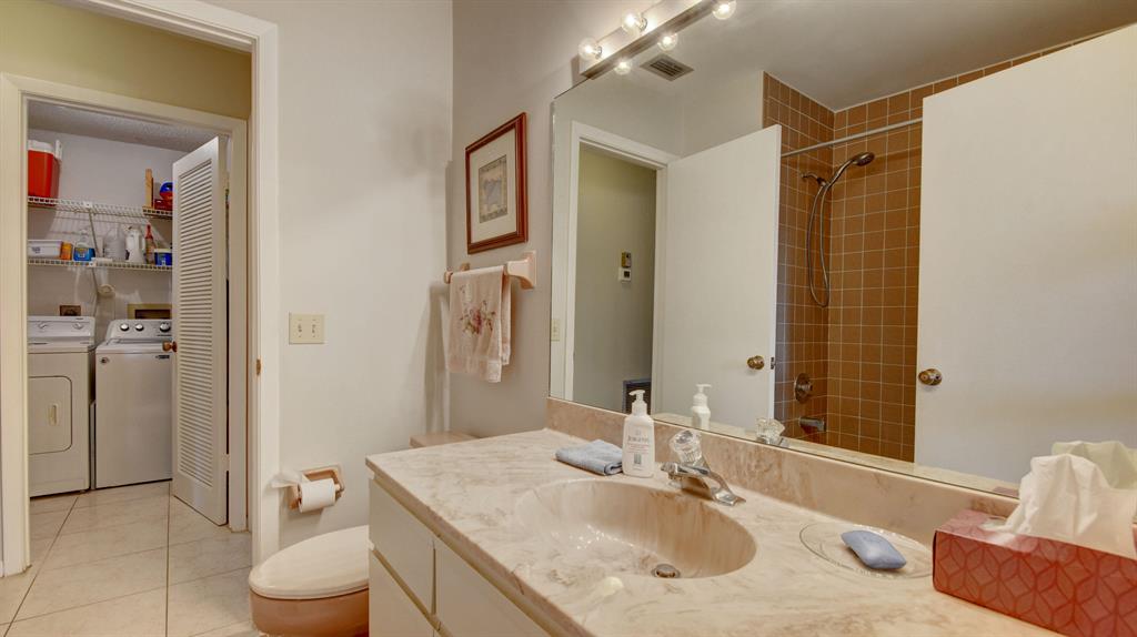 RAINBERRY BAY SEC 6 - Residential