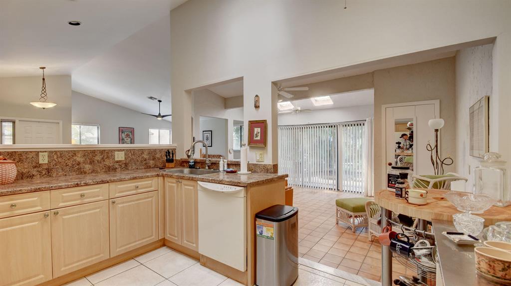 RAINBERRY BAY SEC 6 - Residential