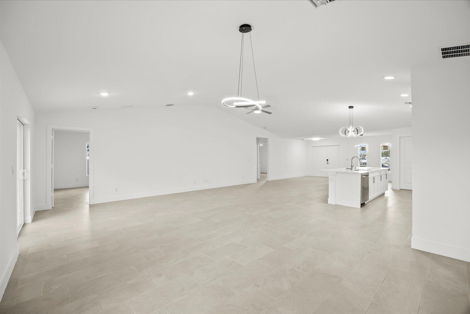 PORT ST LUCIE SECTION 33 - Residential