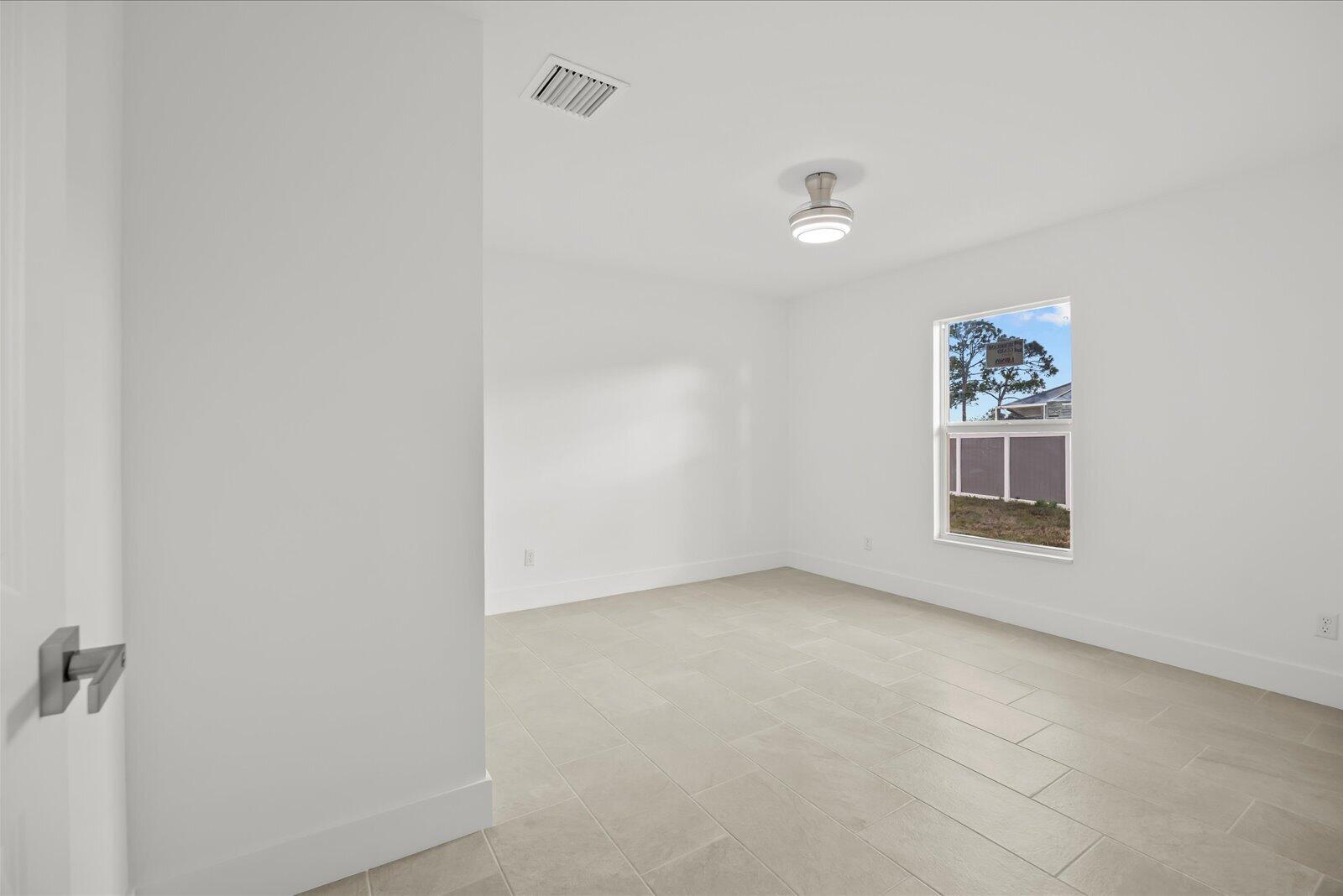 PORT ST LUCIE SECTION 33 - Residential