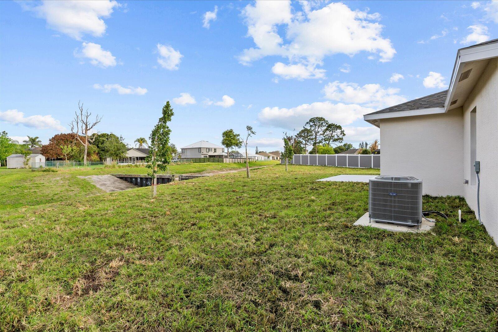 PORT ST LUCIE SECTION 33 - Residential