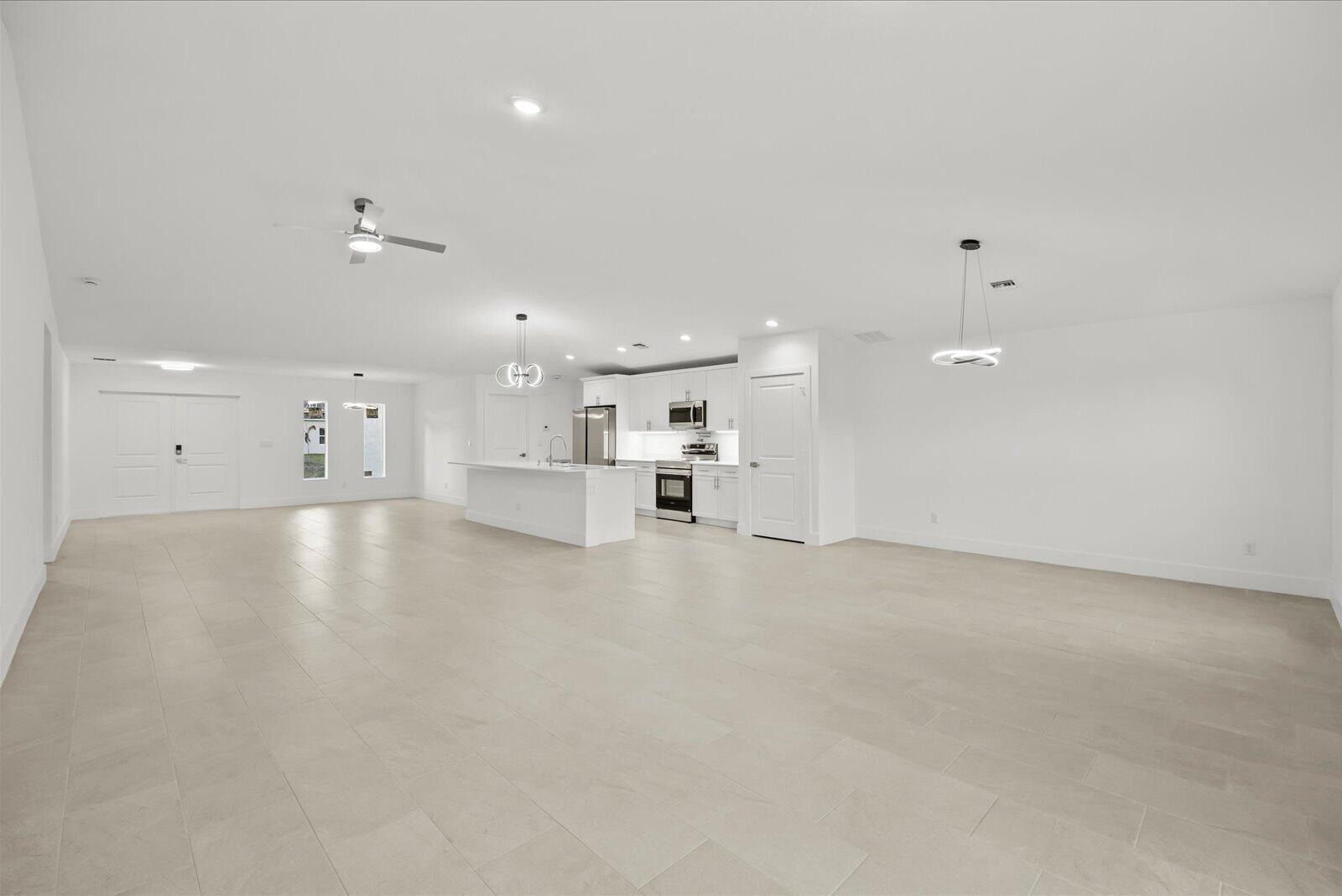 PORT ST LUCIE SECTION 33 - Residential