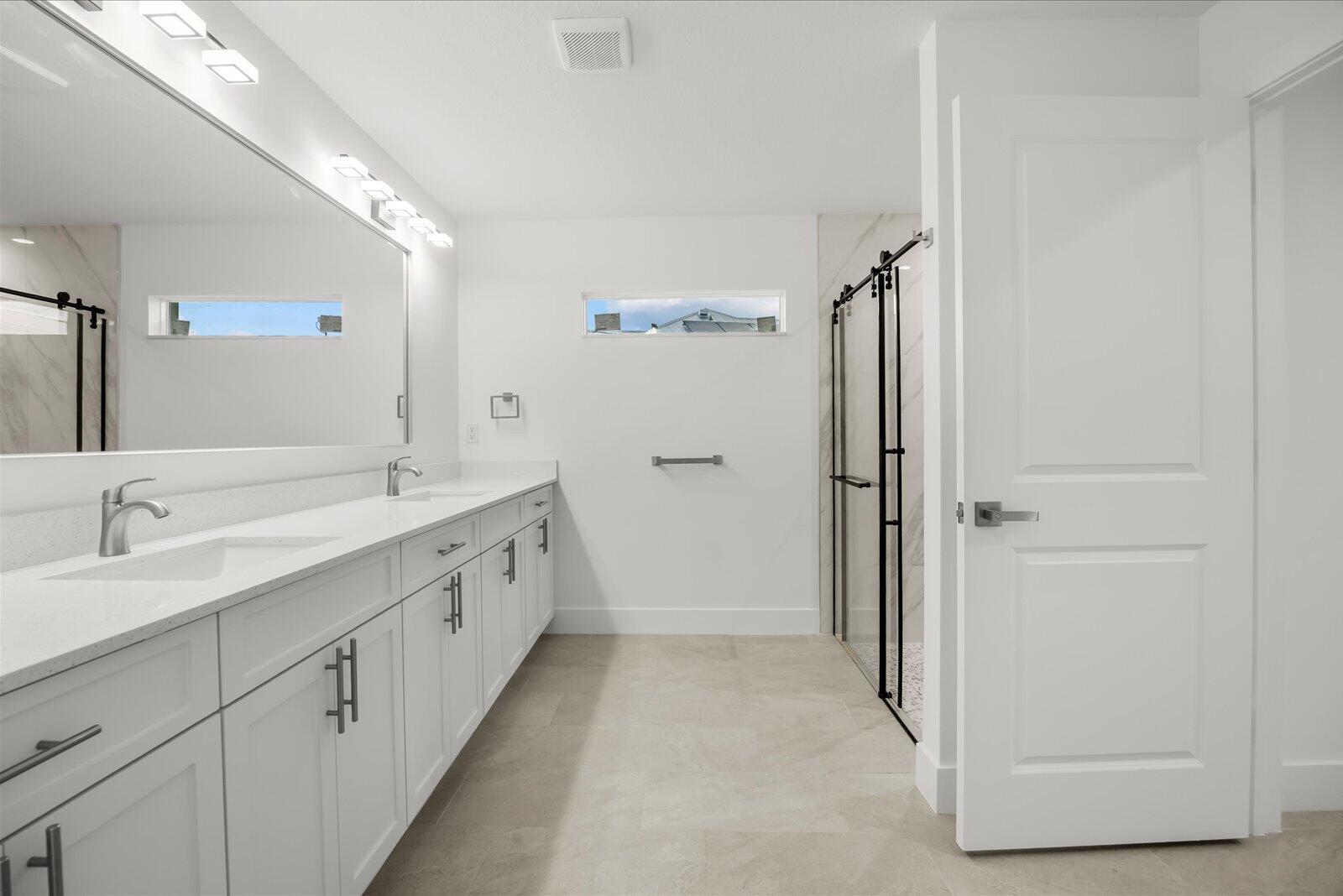 PORT ST LUCIE SECTION 33 - Residential