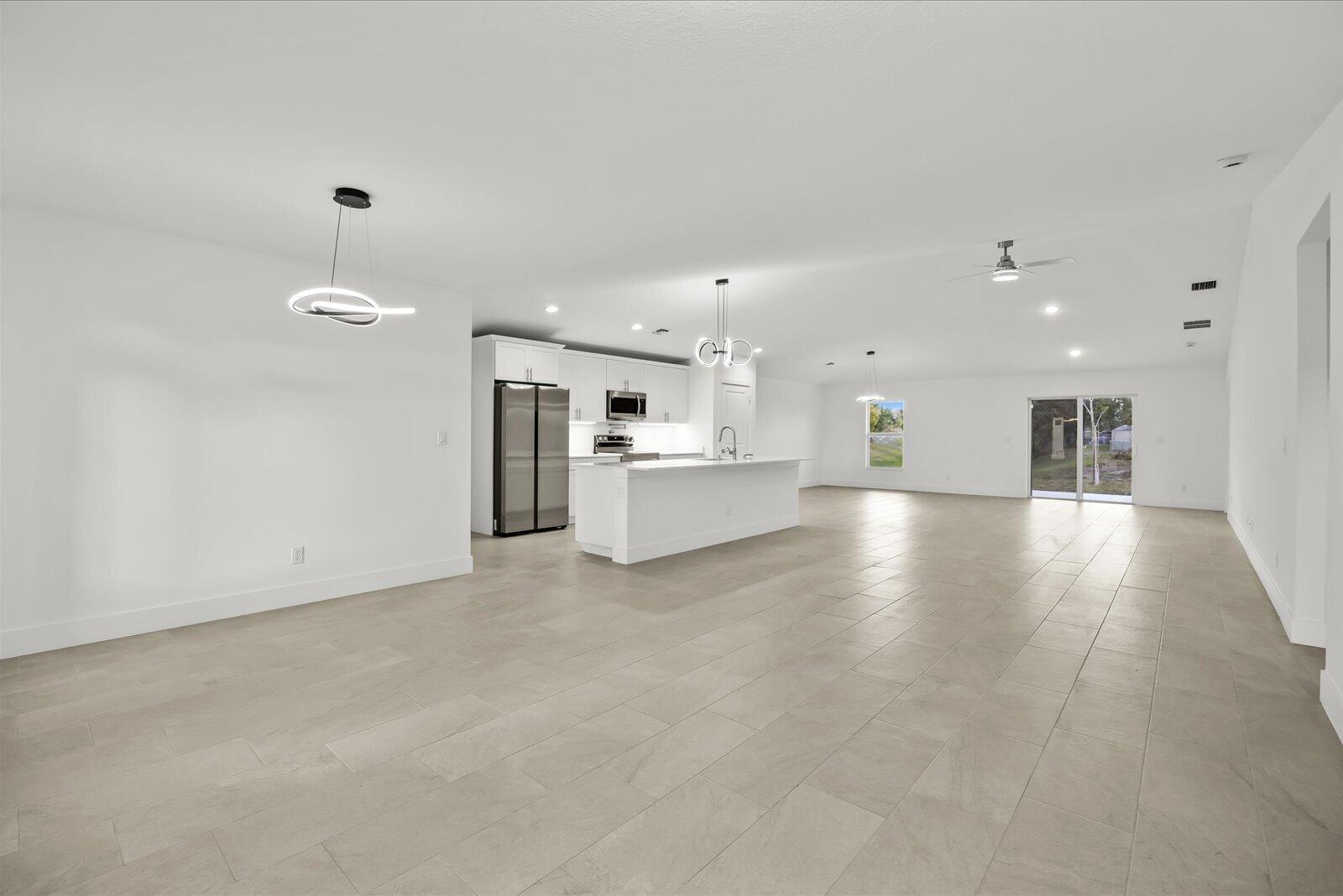 PORT ST LUCIE SECTION 33 - Residential